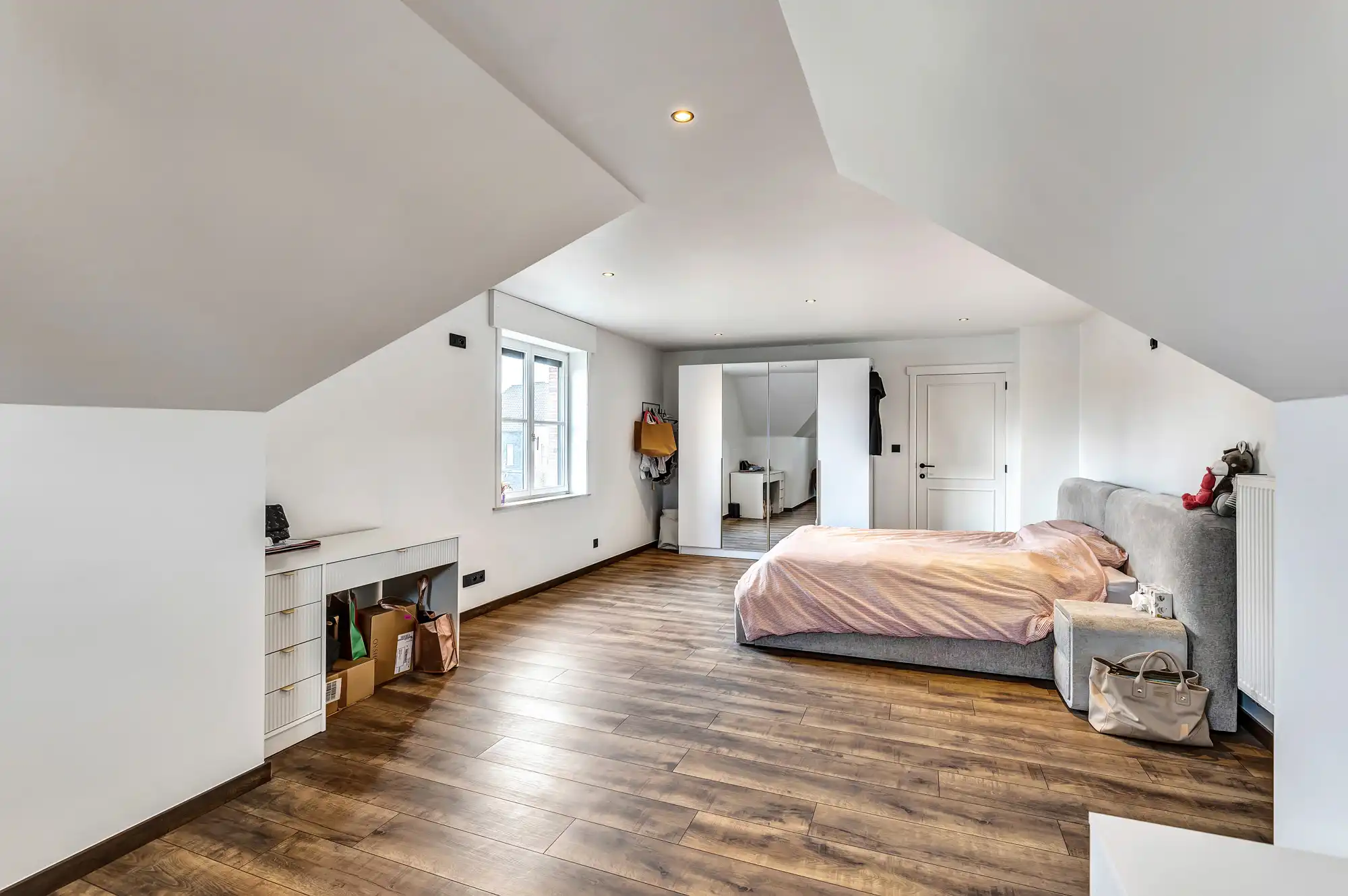 Landelijk stijlvolle villa die recent werd gerenoveerd foto 24