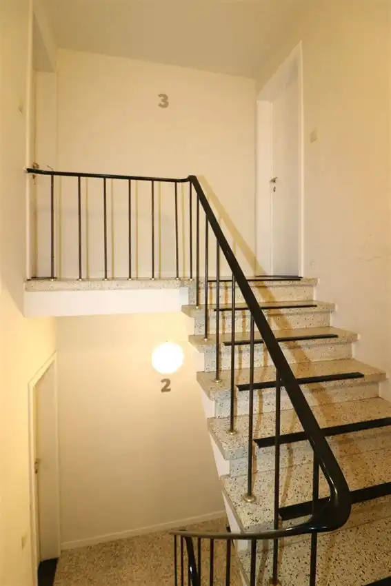 Vernieuwd app. met 1 slpk. op wandelafstand van centrum foto 23