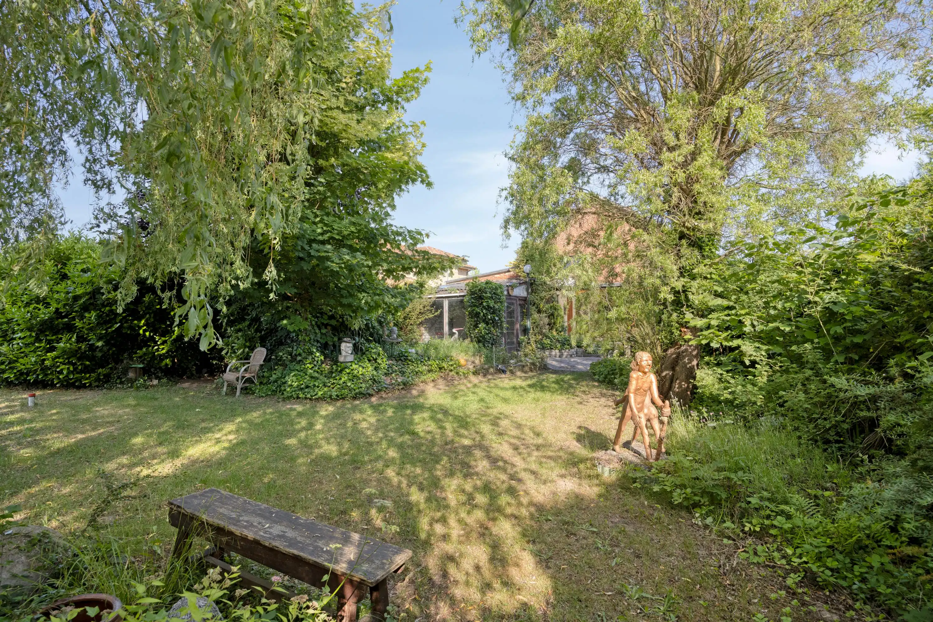 Op te knappen woning met 4 slaapkamers, ruime tuin nabij centrum Diepenbeek foto 27