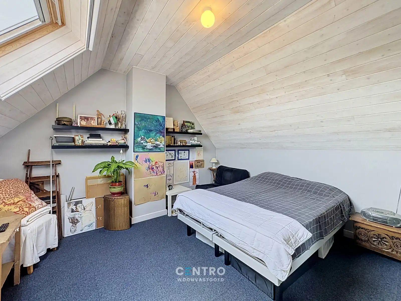 Leuke kunstenaarswoning met 3 slpks en 3 badks in 'het Witte dorp'! foto 17