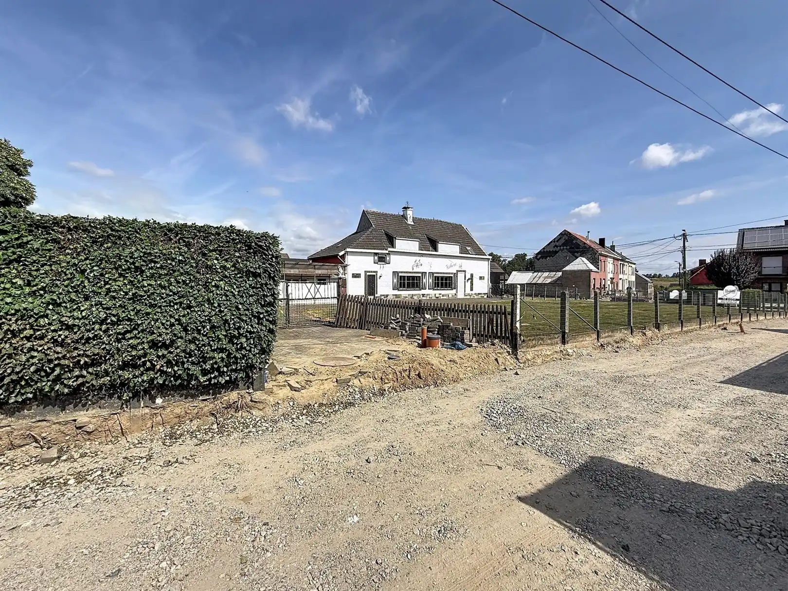 Te renoveren woning OF 2 bouwloten voor open bebouwing foto 5