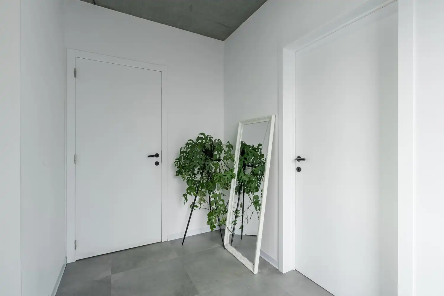 Moderne architecturale woning (2022) met 3 slaapkamers, bureau, kelder en ruime tuin te Pelt foto 17