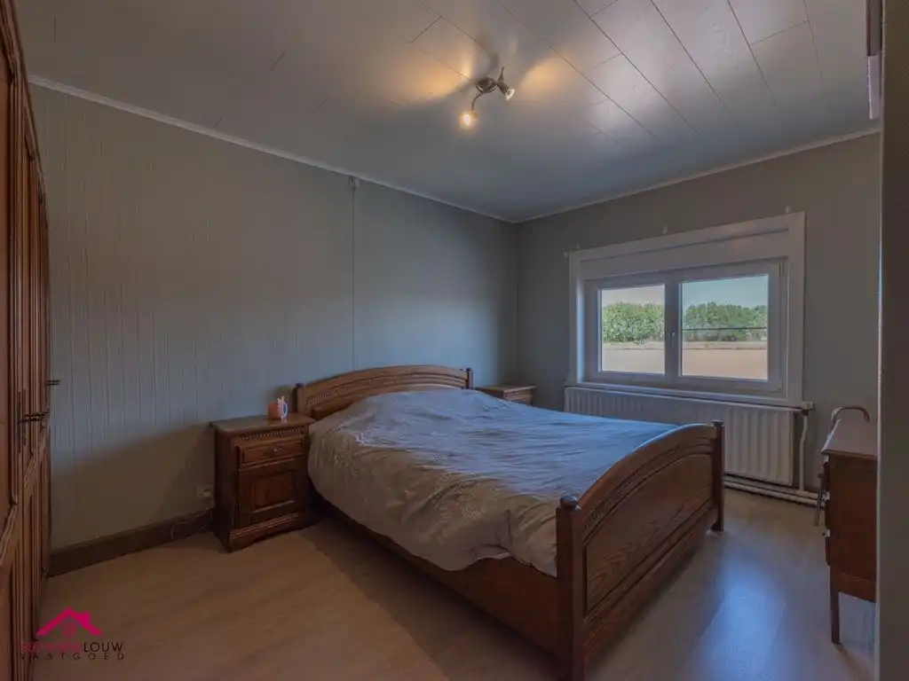 Instapklare, verzorgde half-vrijstaande gezinswoning foto 30