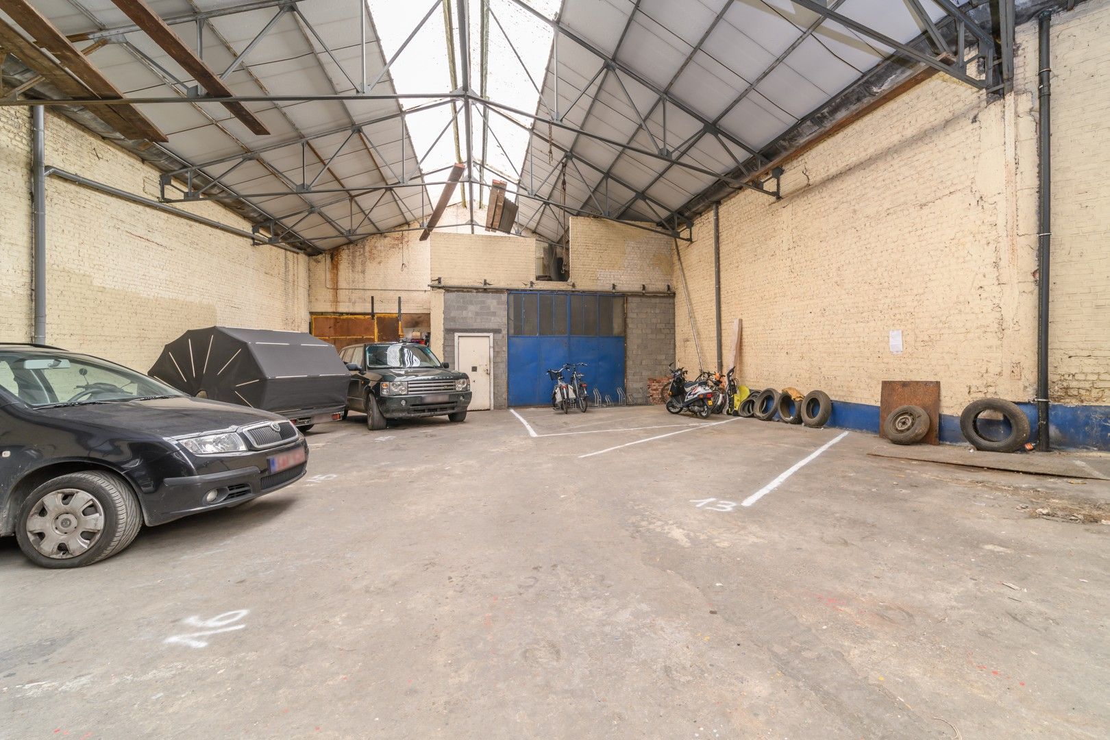 Zeer ruim magazijn op toplocatie te Aalst foto 5