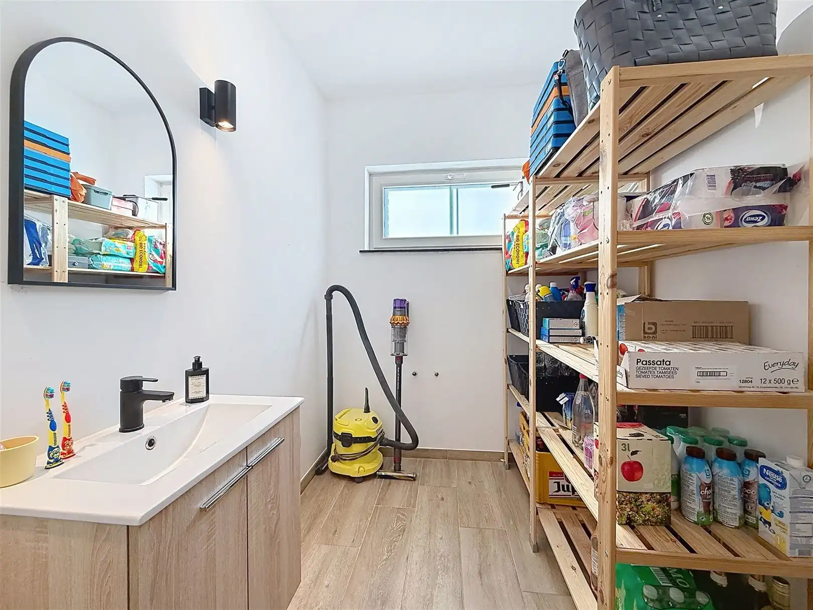 Ruime open bebouwing, 4 slpks, bureau, 14a 01ca foto 23