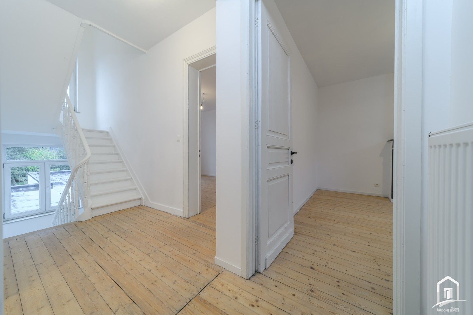 Exclusief gerenoveerde burgerwoning foto 23