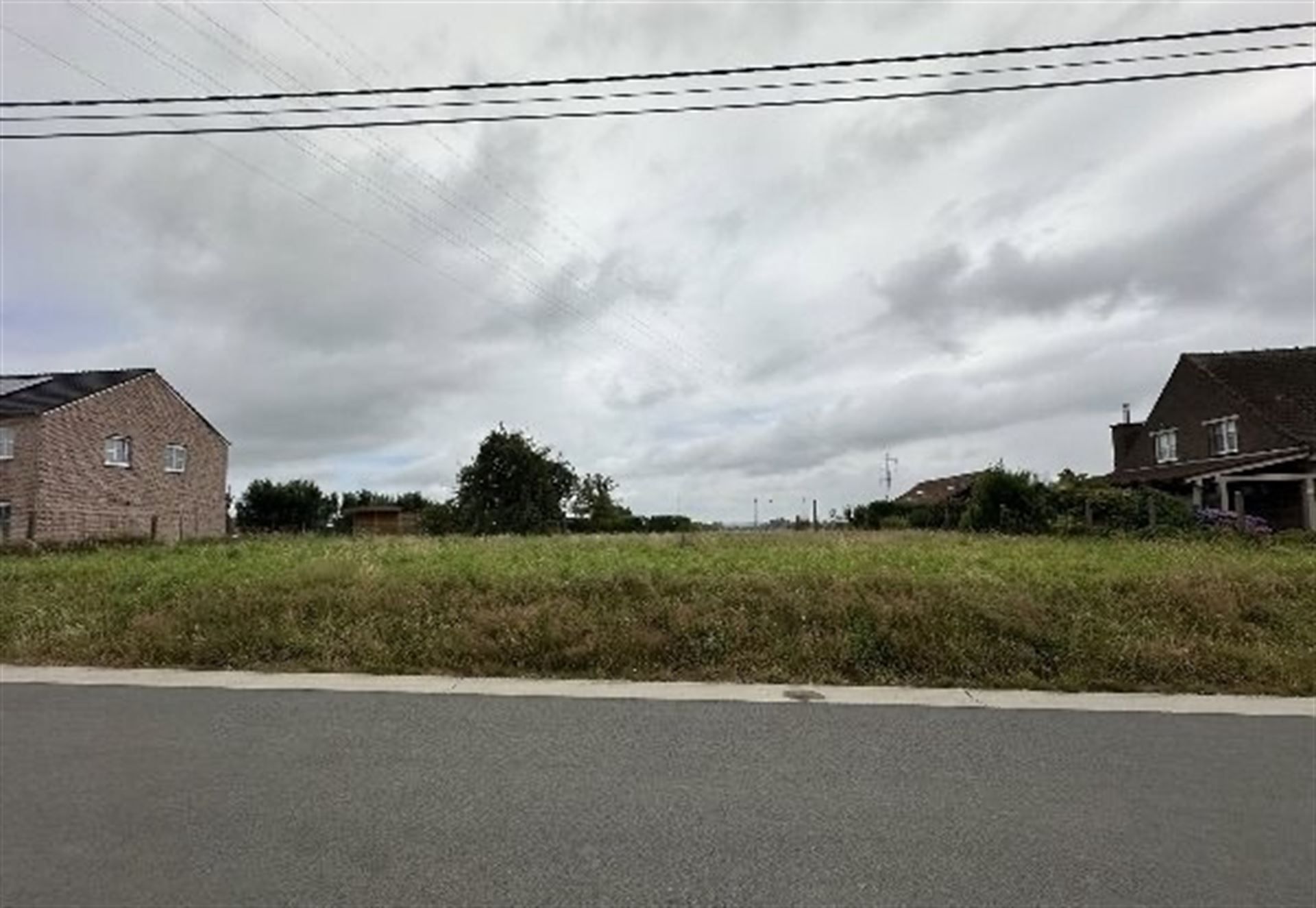 Bouwgrond in Rustige, Groene Omgeving te Mater! foto 4