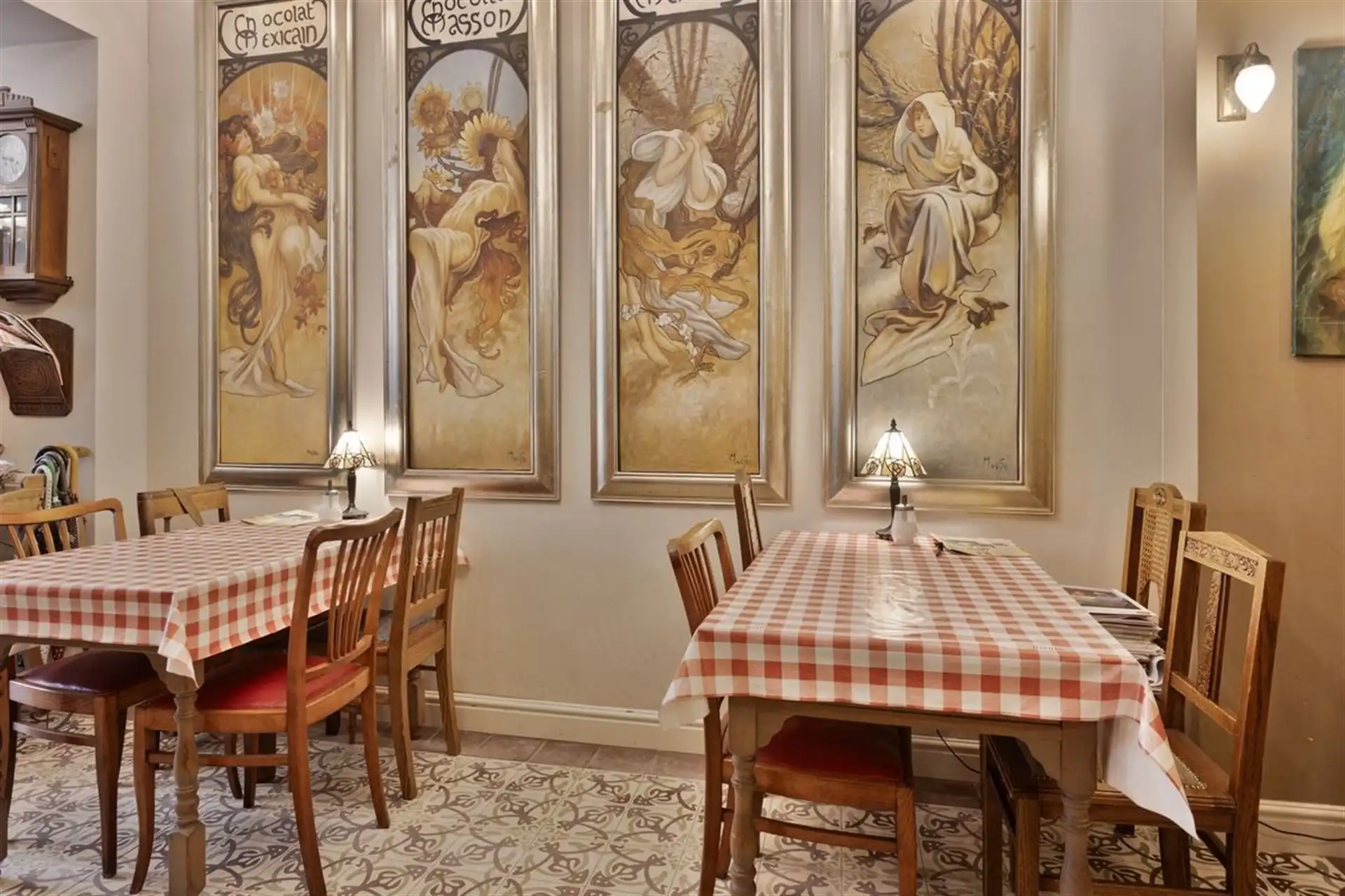 Charmante herenwoning met karakter en diverse woonmogelijkheden. foto 6