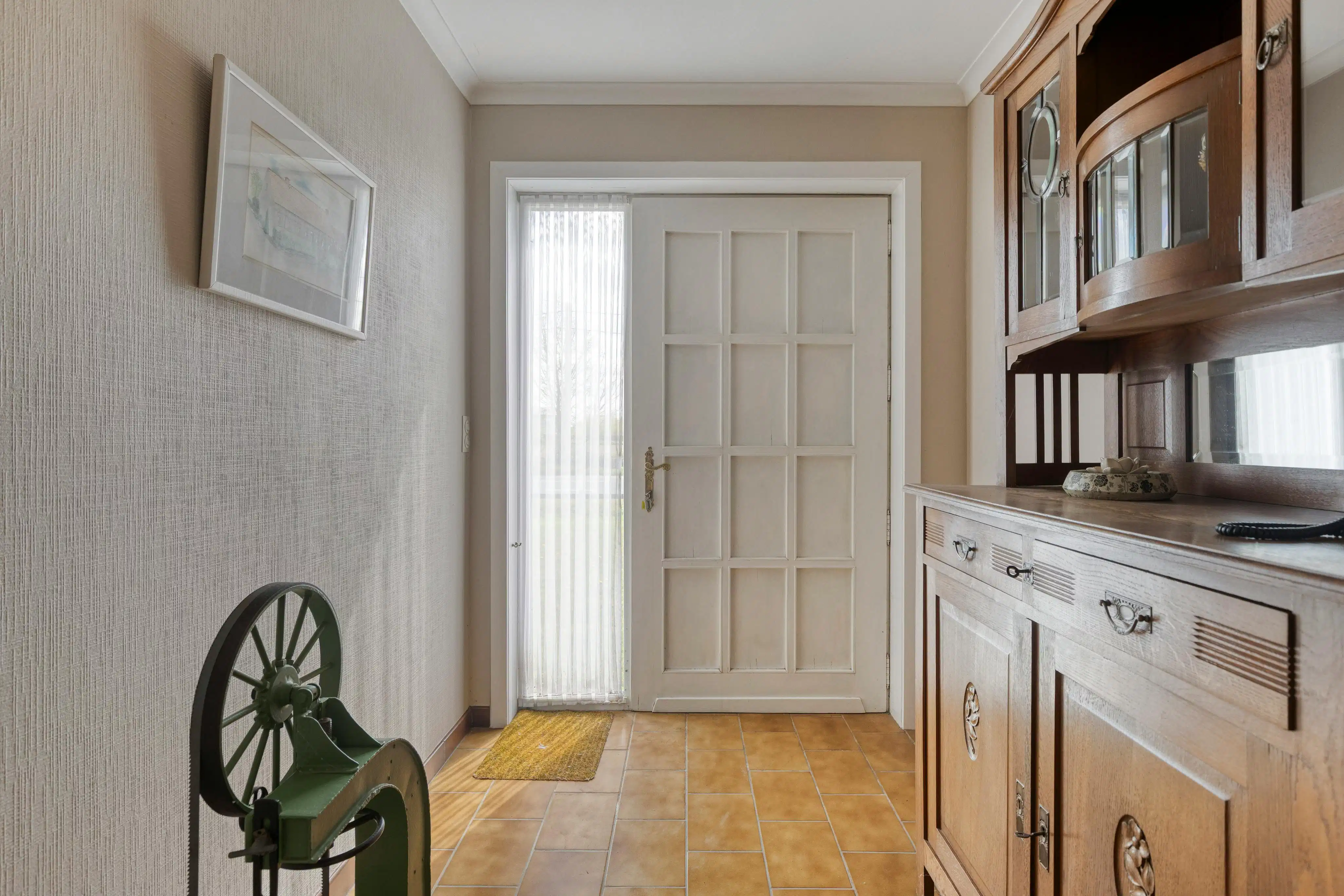 Open bebouwing met atelier en garage te koop in Zulte foto 6