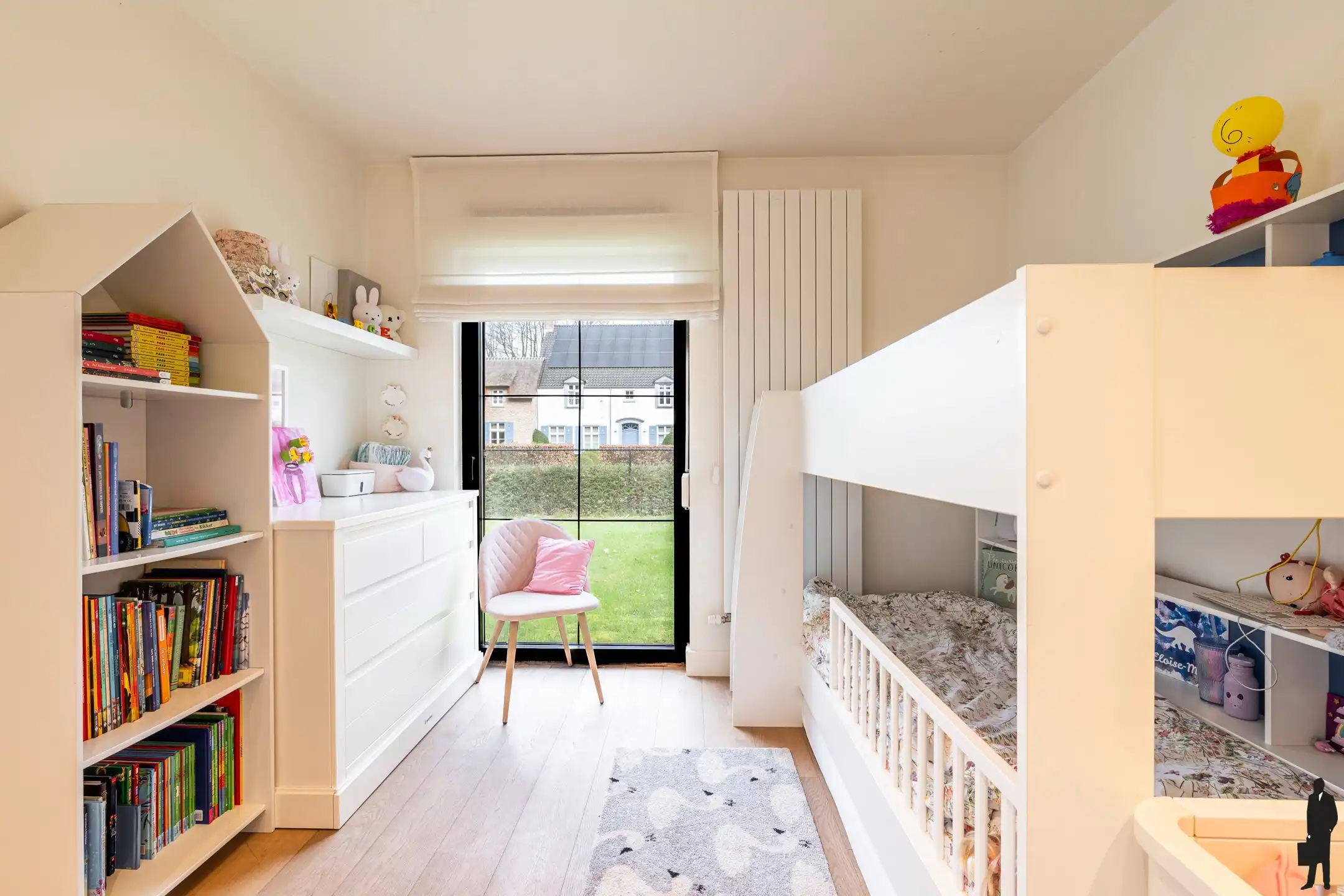 Instapklare gelijkvloerse villa op toplocatie (ca. 2.028 m²) foto 19