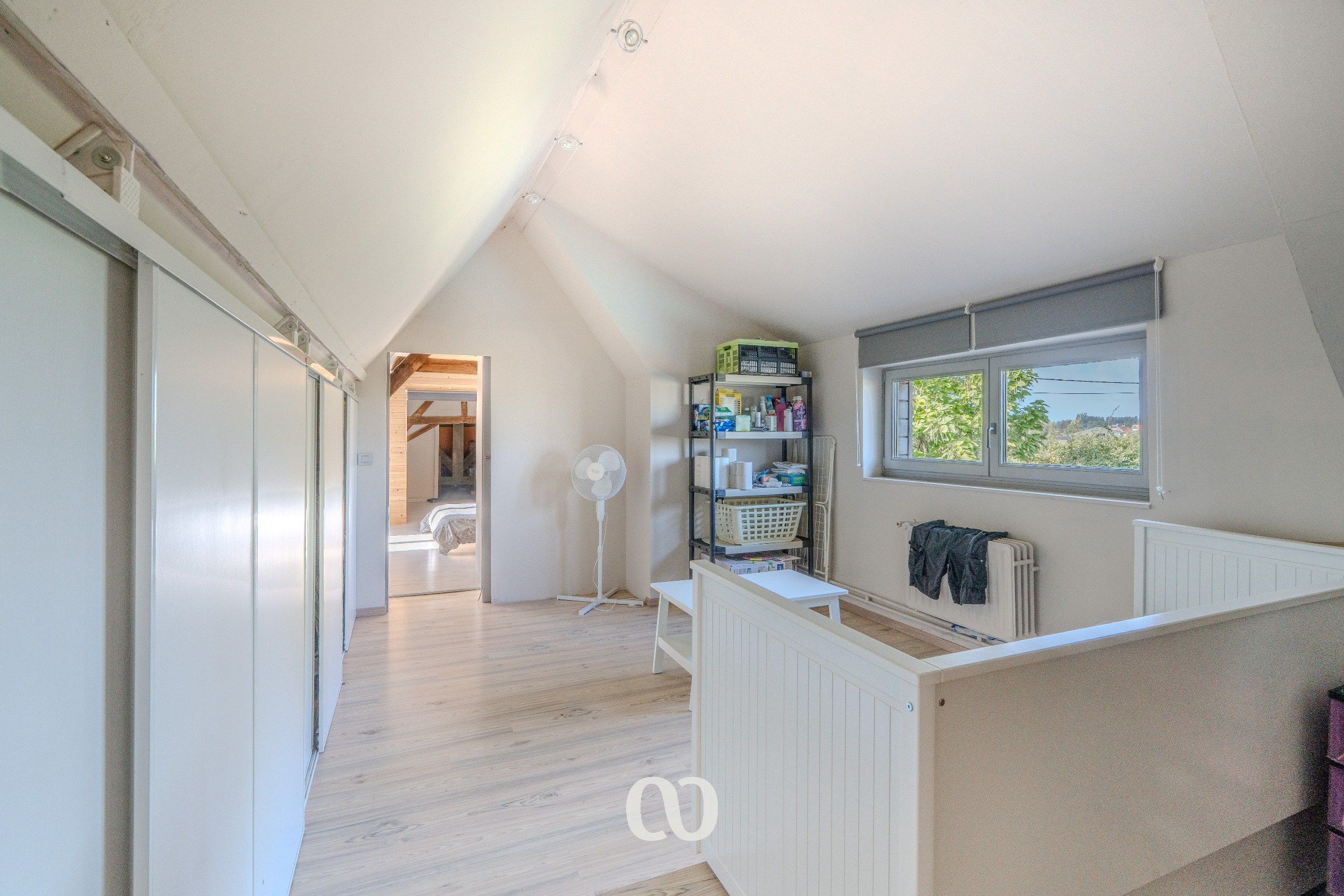 Prachtig gelegen villa met zwembad foto 13