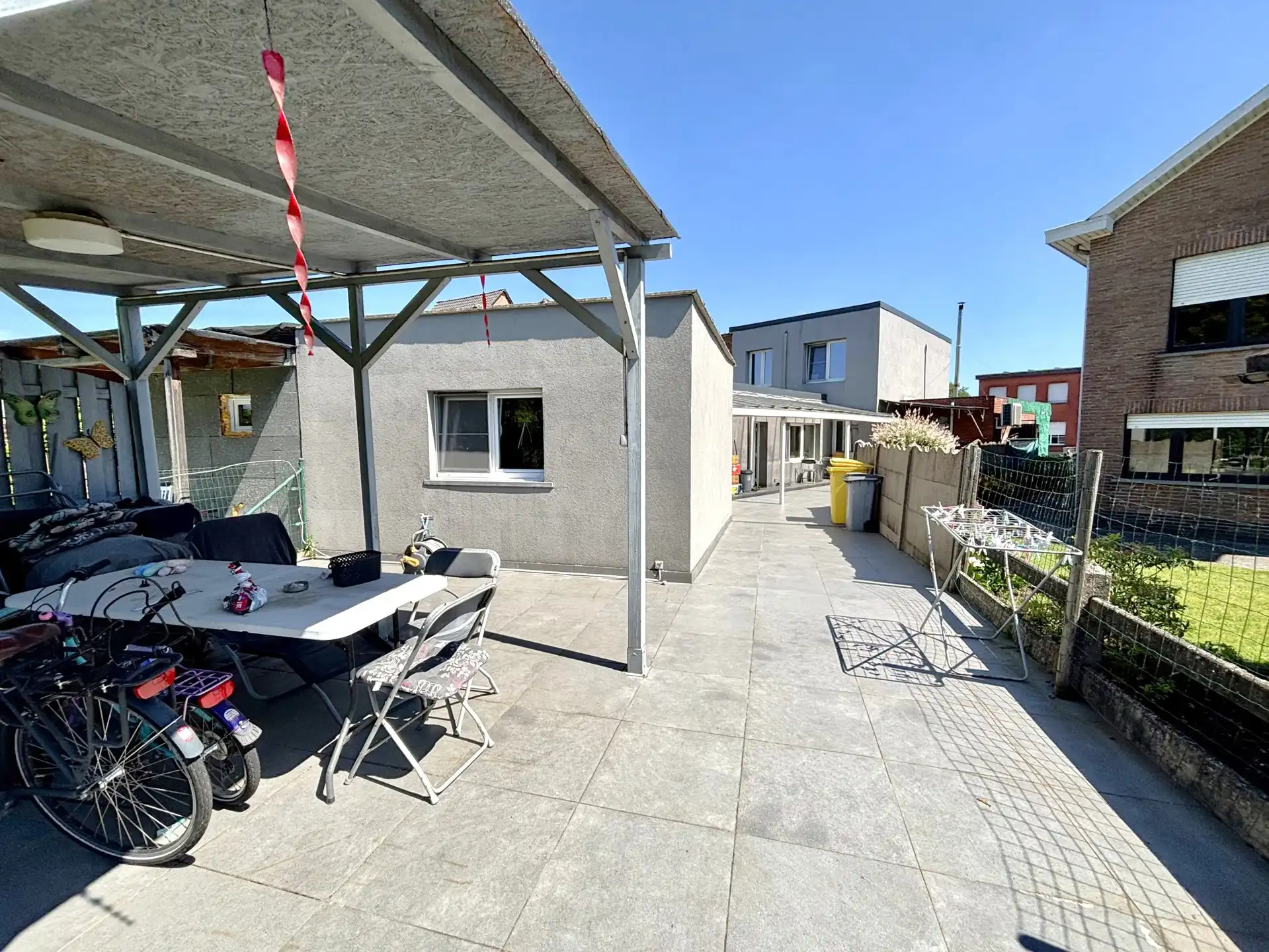 Instapklare halfopen bebouwing met 4 slaapkamers, garage en zonnige tuin foto 15