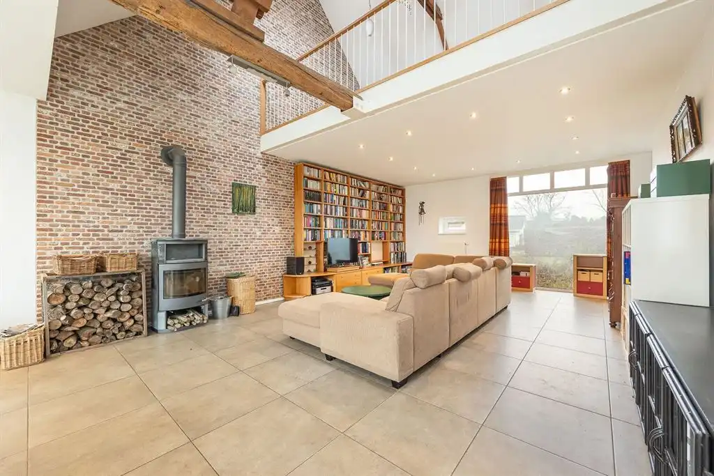 Langgevelhoeve op 3.593m² vlak bij het dorp van Schilde. foto 4