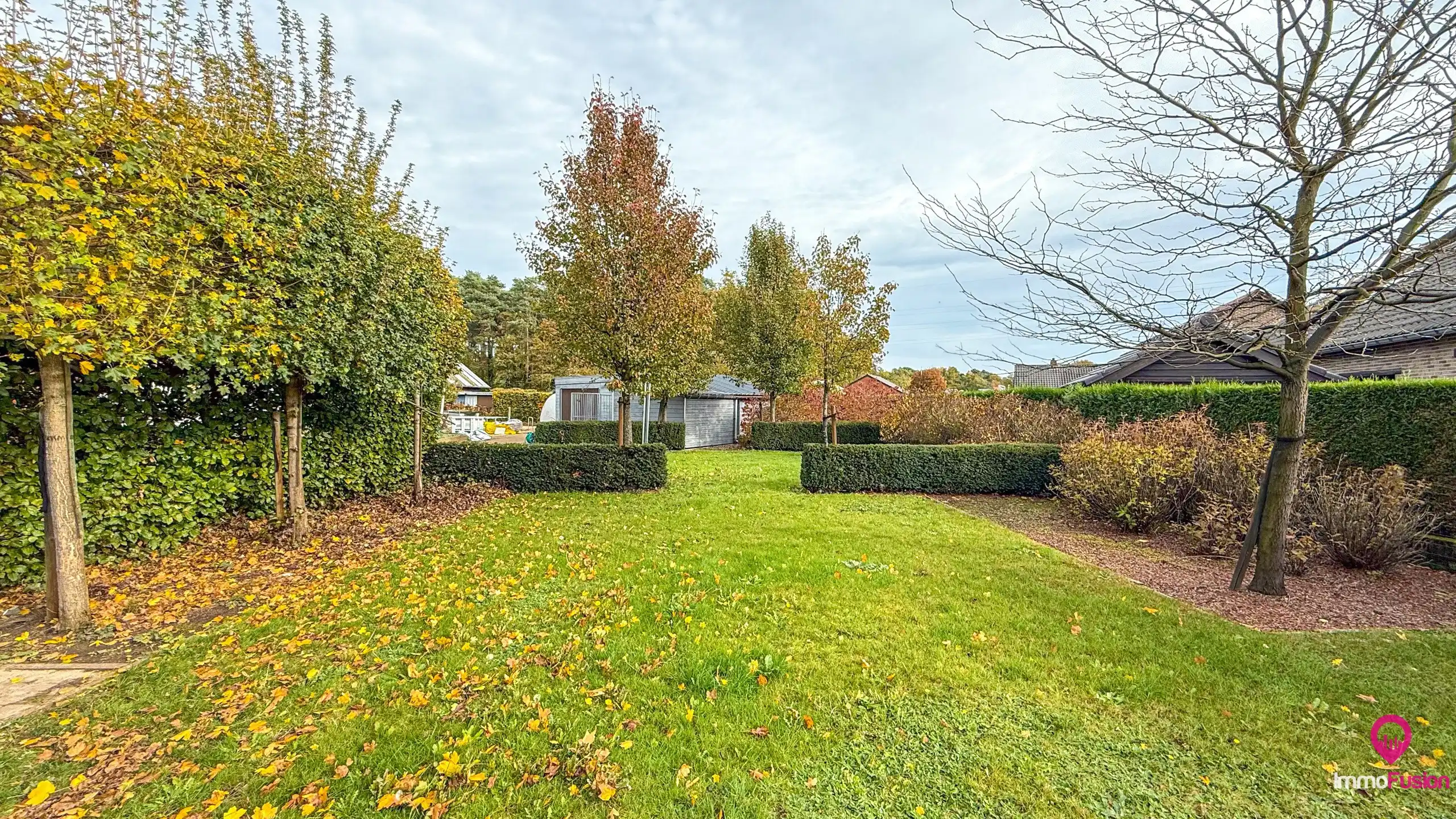 Charmante halfopen bebouwing met mooi perceel van ca 10are! foto 34