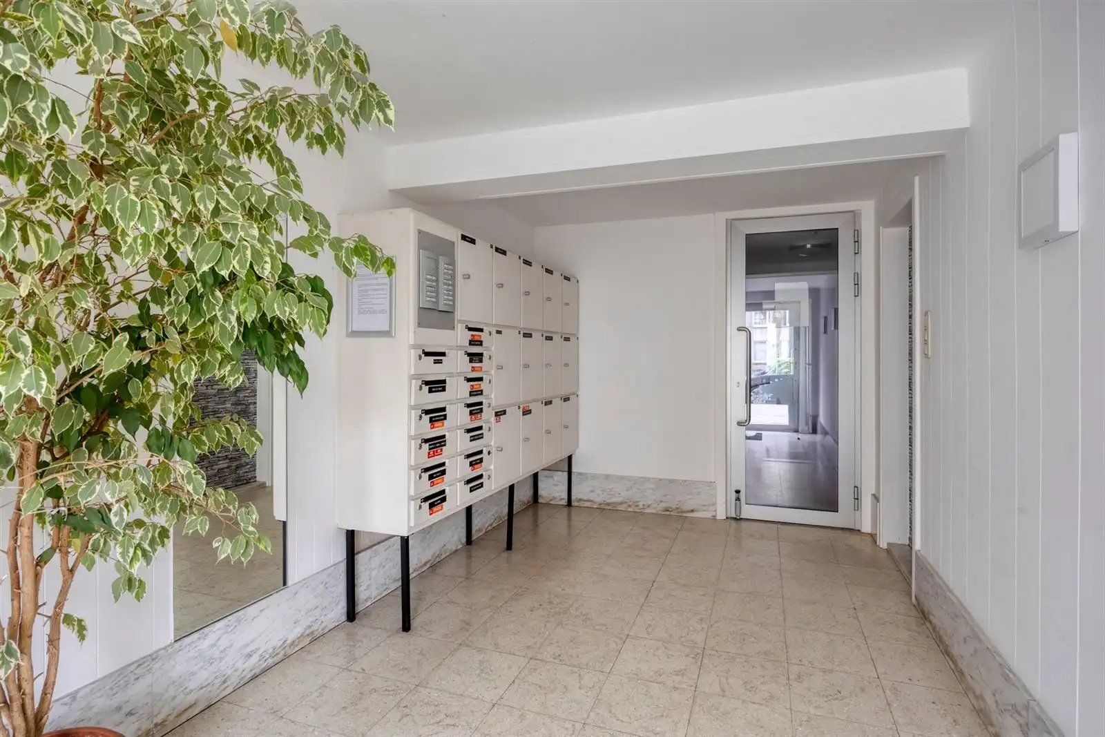 Penthouse met 1 slaapkamer op de 7de verdieping – Welkom op je privé-eiland
 foto 2