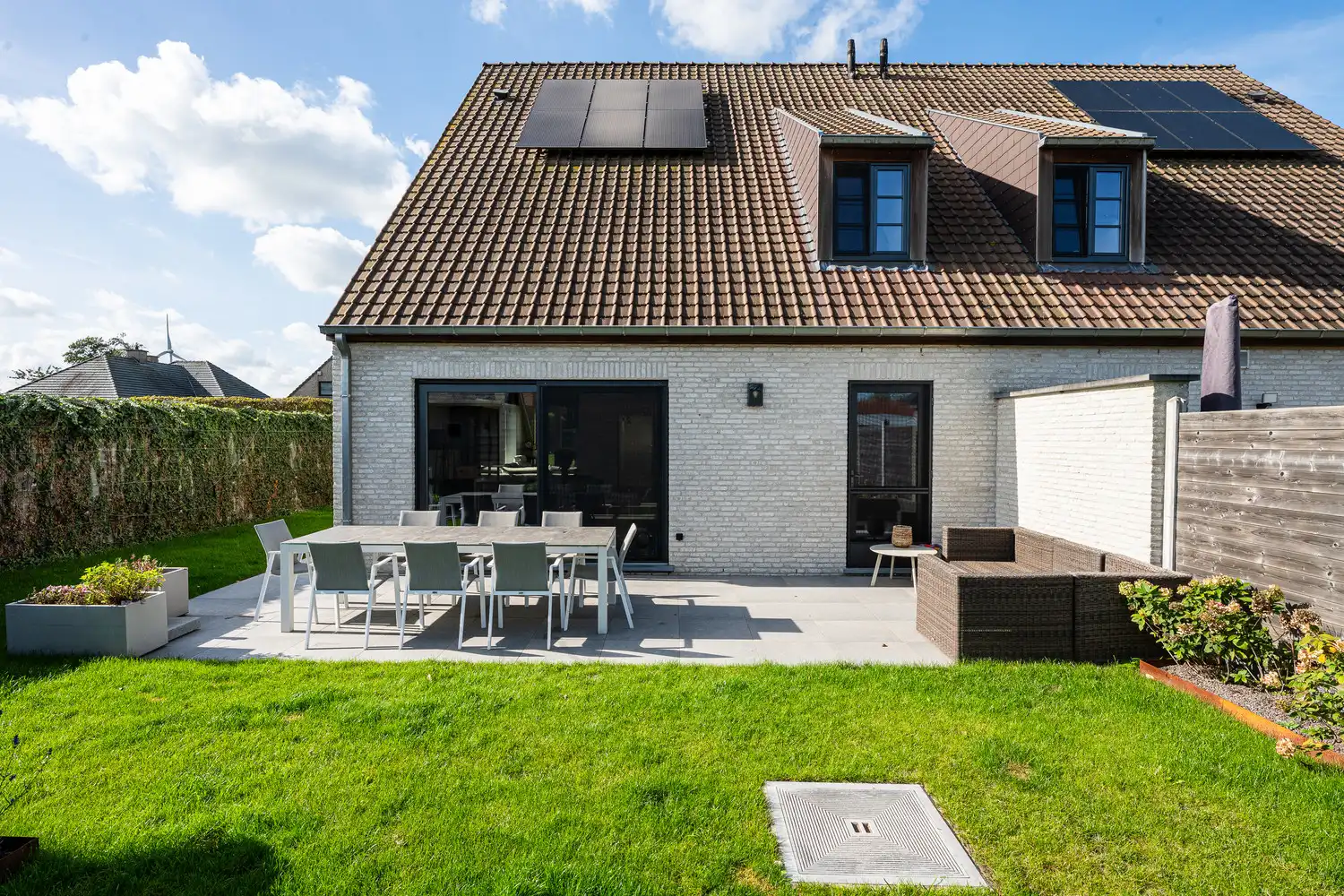 Moderne halfopen instpaklare woning met garage en tuin op aantrekkelijke locatie in Kaprijke - ideaal voor comfortabel wonen! foto 12