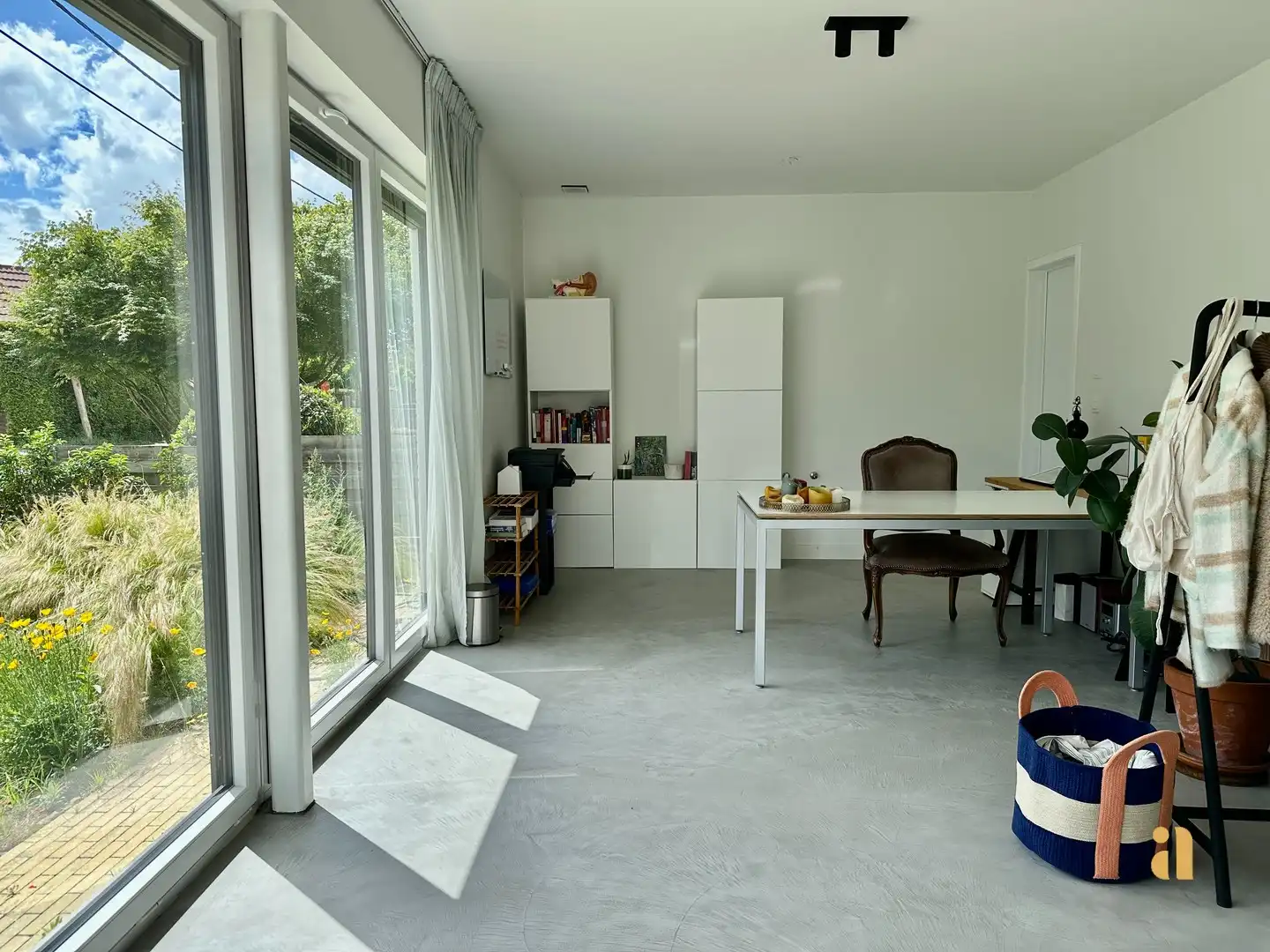 Ruime woning met zwembad & EPC A foto 14