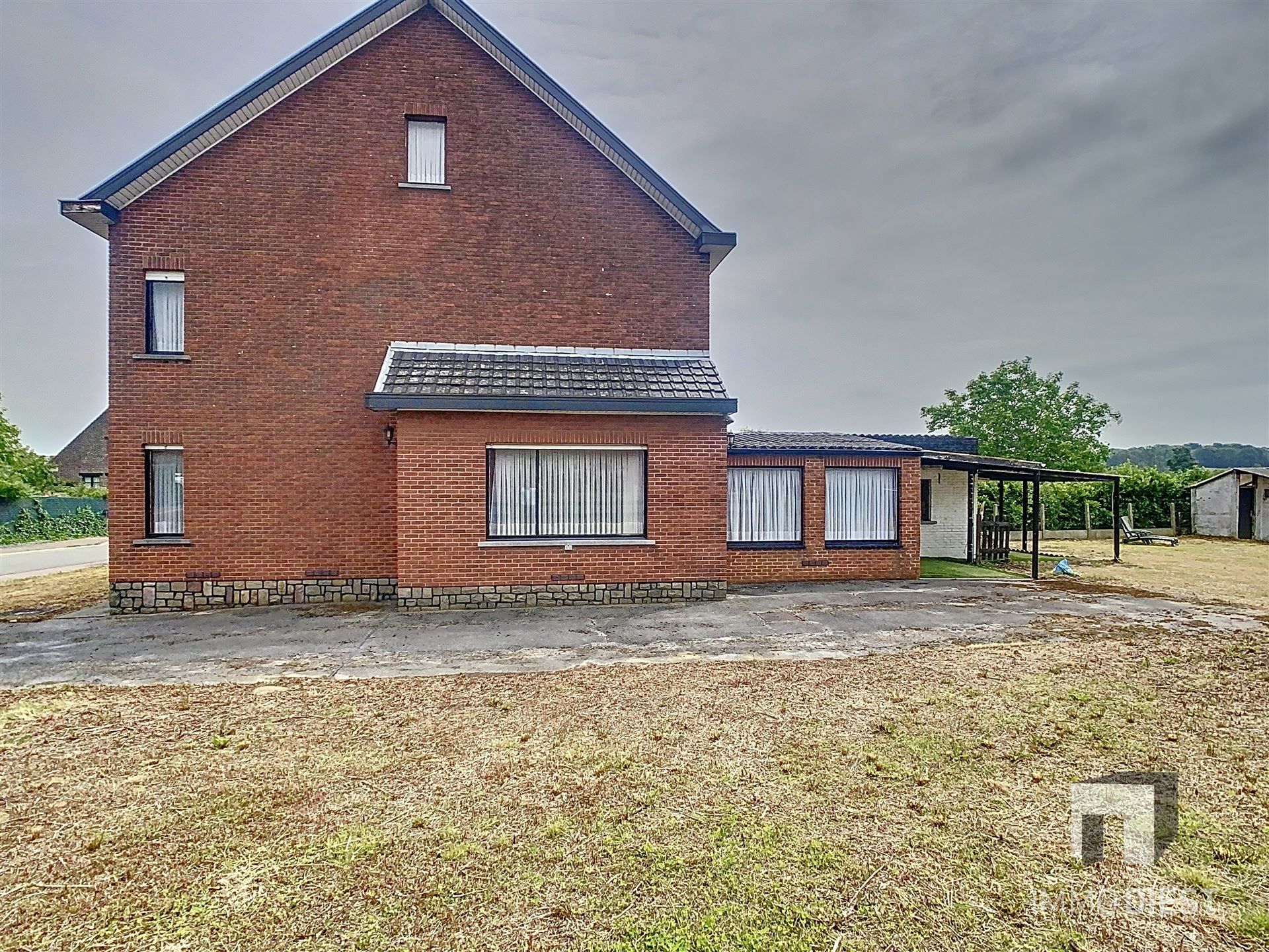 Woning met tuin foto 3