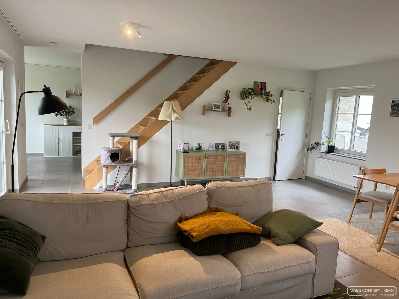 Ruime nieuwbouwwoning  te huur in Anzegem met tuin en garage foto 5