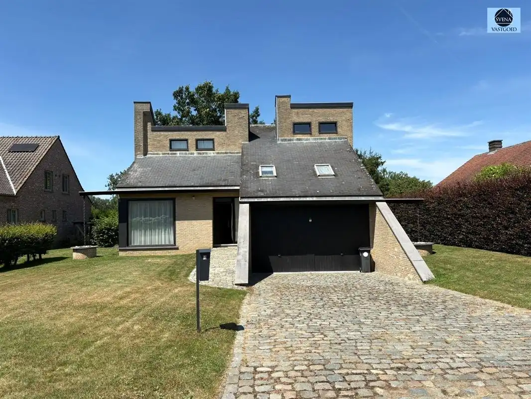 RUSTIG GELEGEN CHARMANTE VIERGEVELWONING MET 4 SLAAPKAMERS foto 14