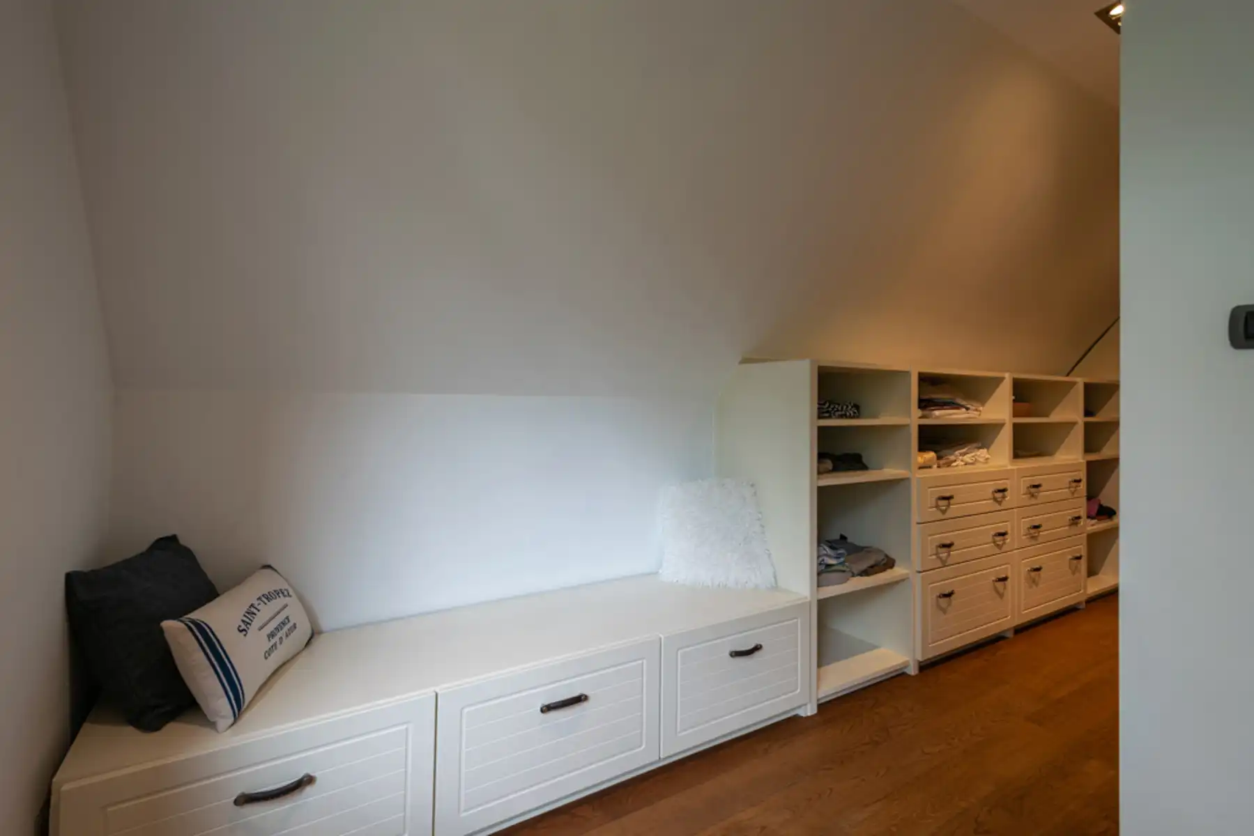 STIJLVOLLE VILLA MET TAL VAN MOGELIJHEDEN foto 20