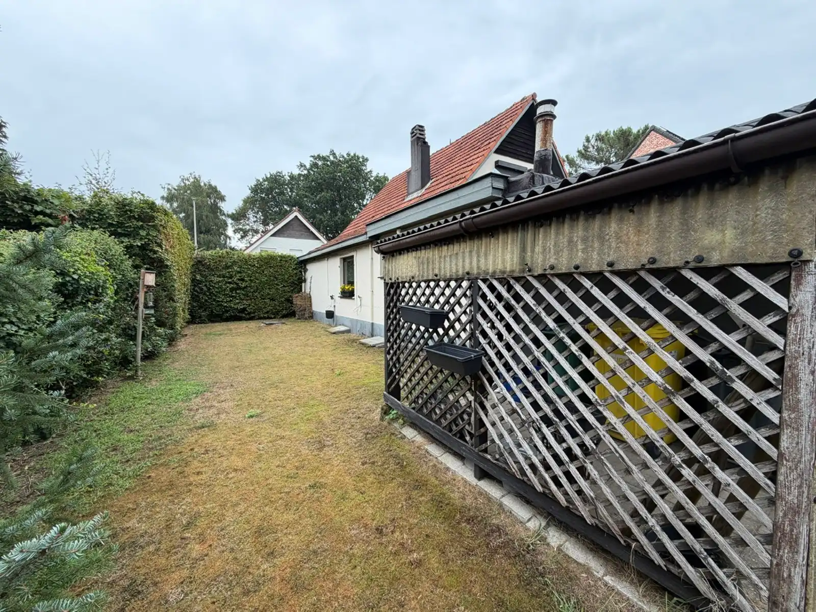 Rustig gelegen woning met 3 slaapkamers en prachtige tuin foto 21