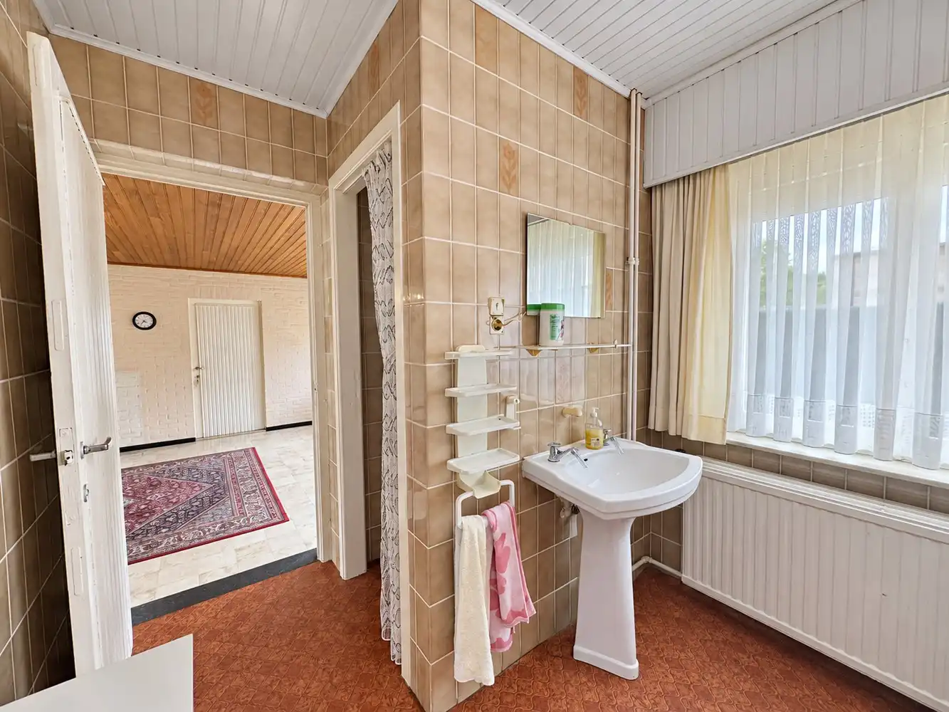 Vrijstaande woning op een mooi perceel van 9a72 in Koersel foto 8