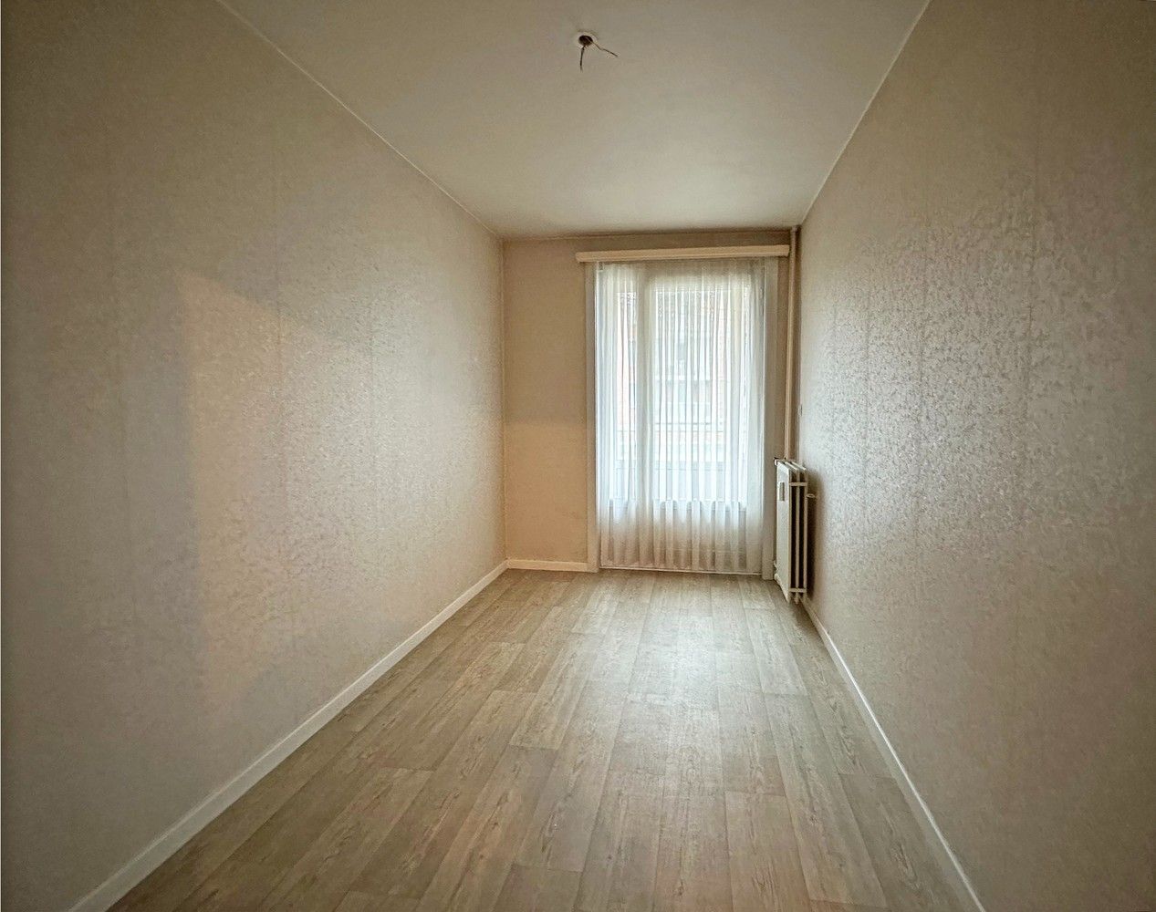 Leuk appartement met 2 slaapkamers en terras in Deurne! foto 5