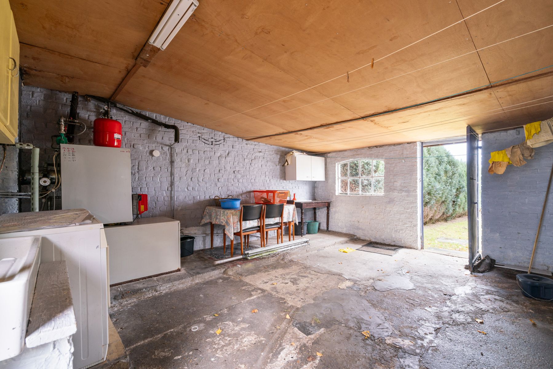 TE KOOP - te renoveren woning met 3 slaapkamers op 10a73ca foto 19