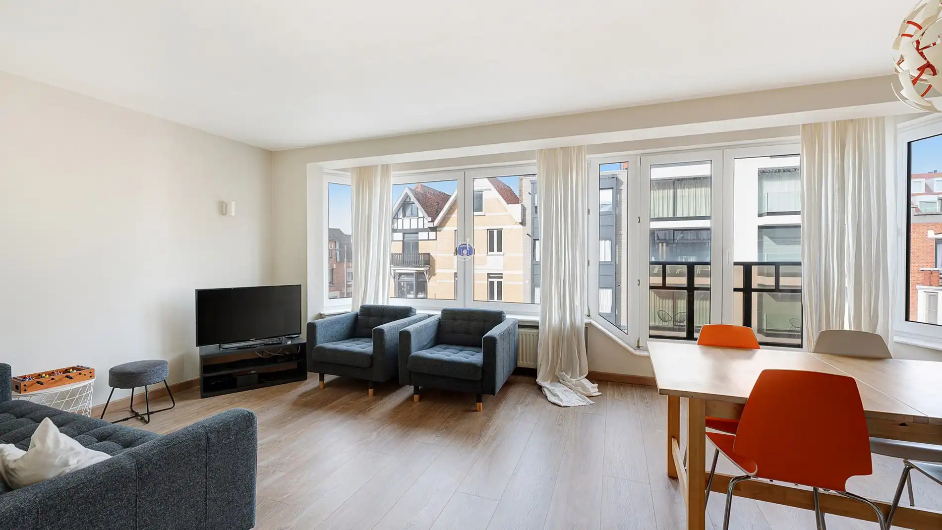 Appartement te koop met 2 slpks. foto 4