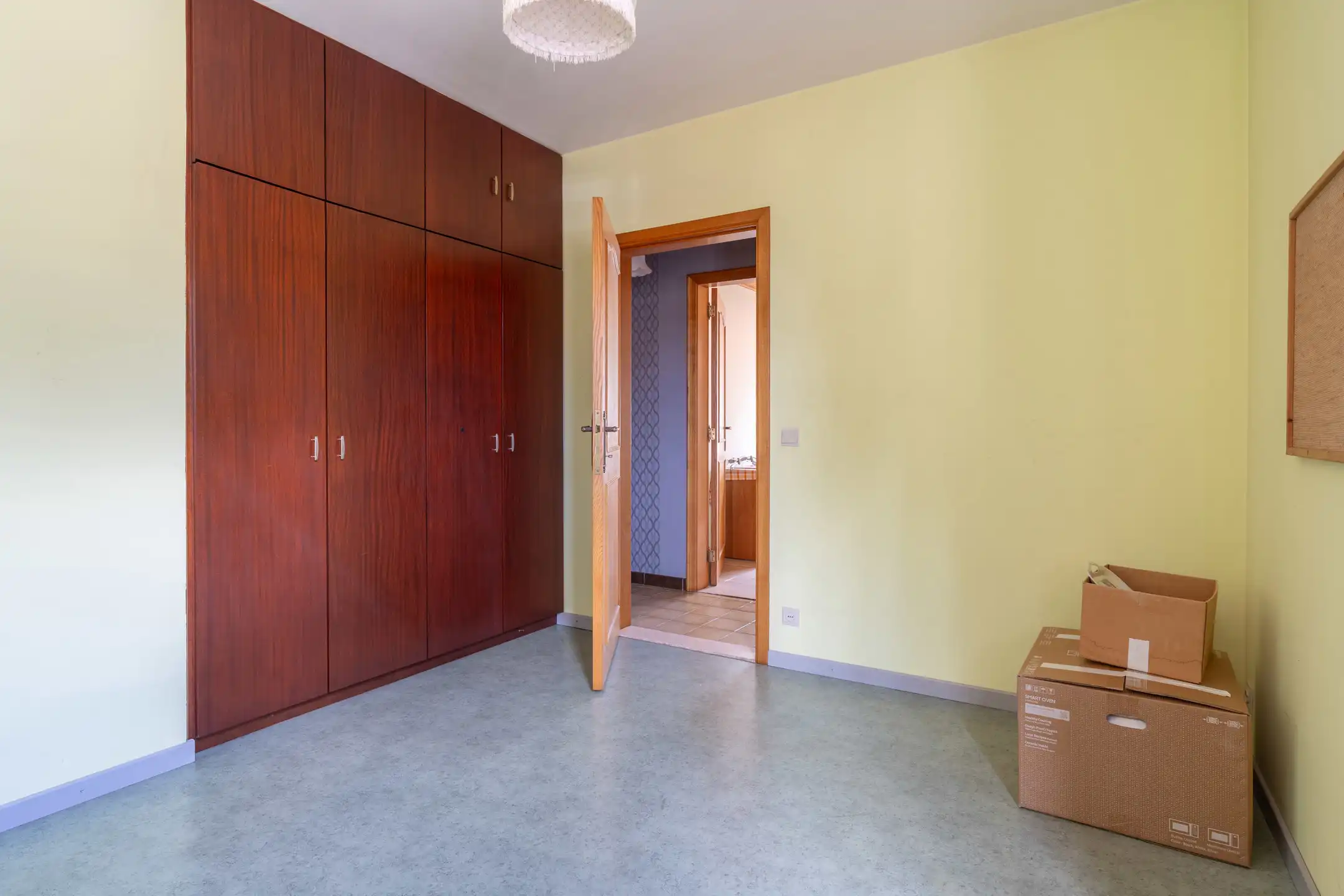 Te renoveren laagbouwwoning met 3 slpks, tuin en garage. foto 15