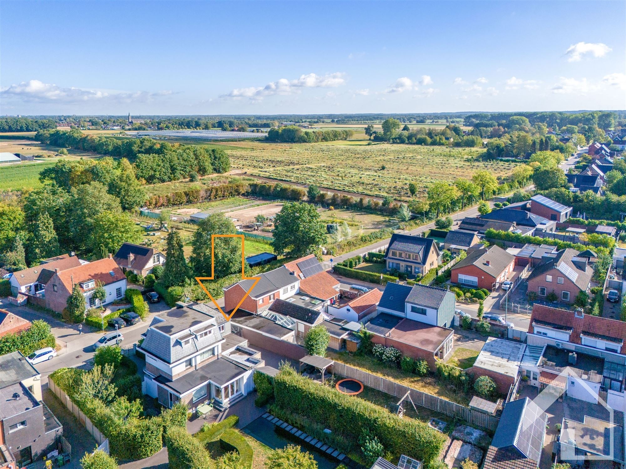 Instapklare gezinswoning met 3 à 4 slaapkamers en een ruime tuin  foto 17