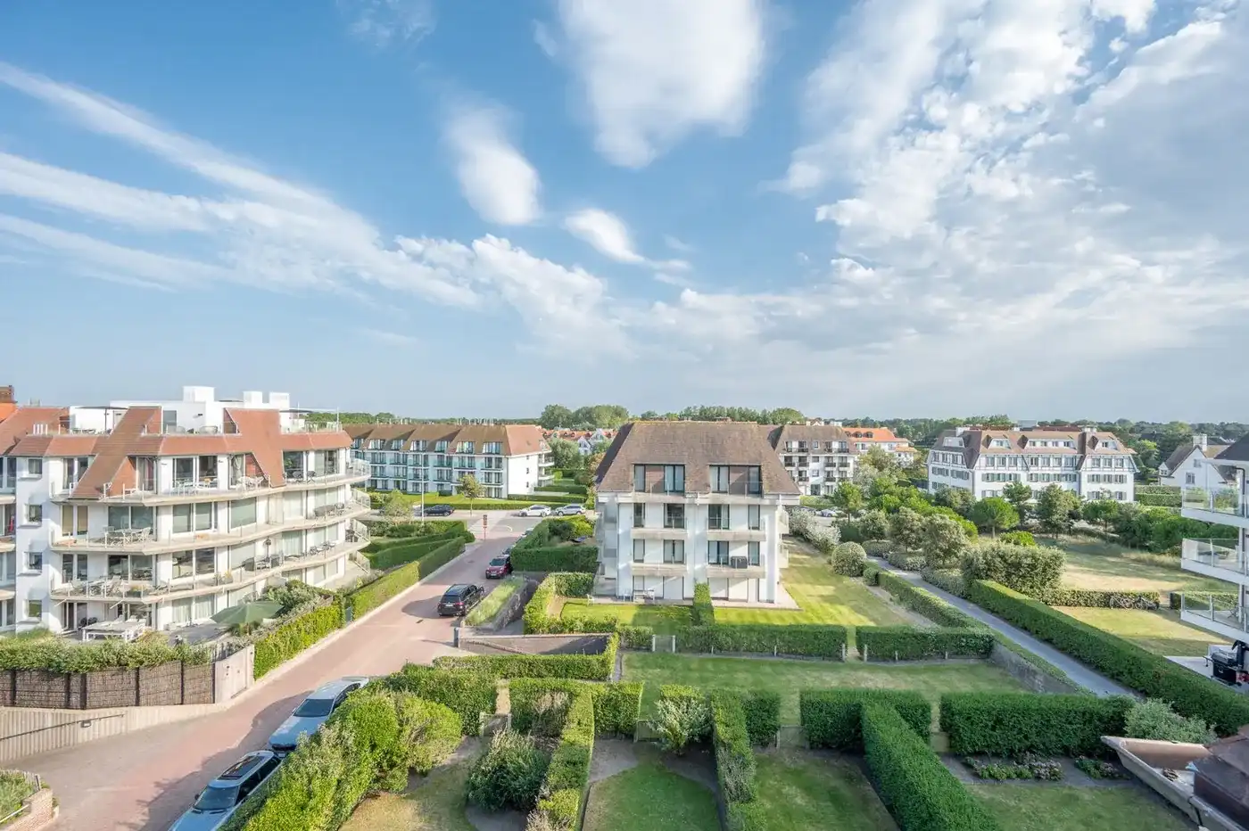 Prachtig gerenoveerd appartement op de Wandeldijk foto 24