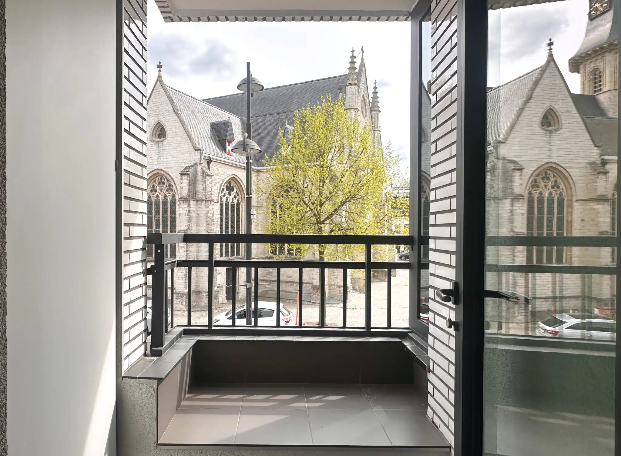 Appartement met mooi zicht op de Grote Markt van Beveren met twee slaapkamers foto 7