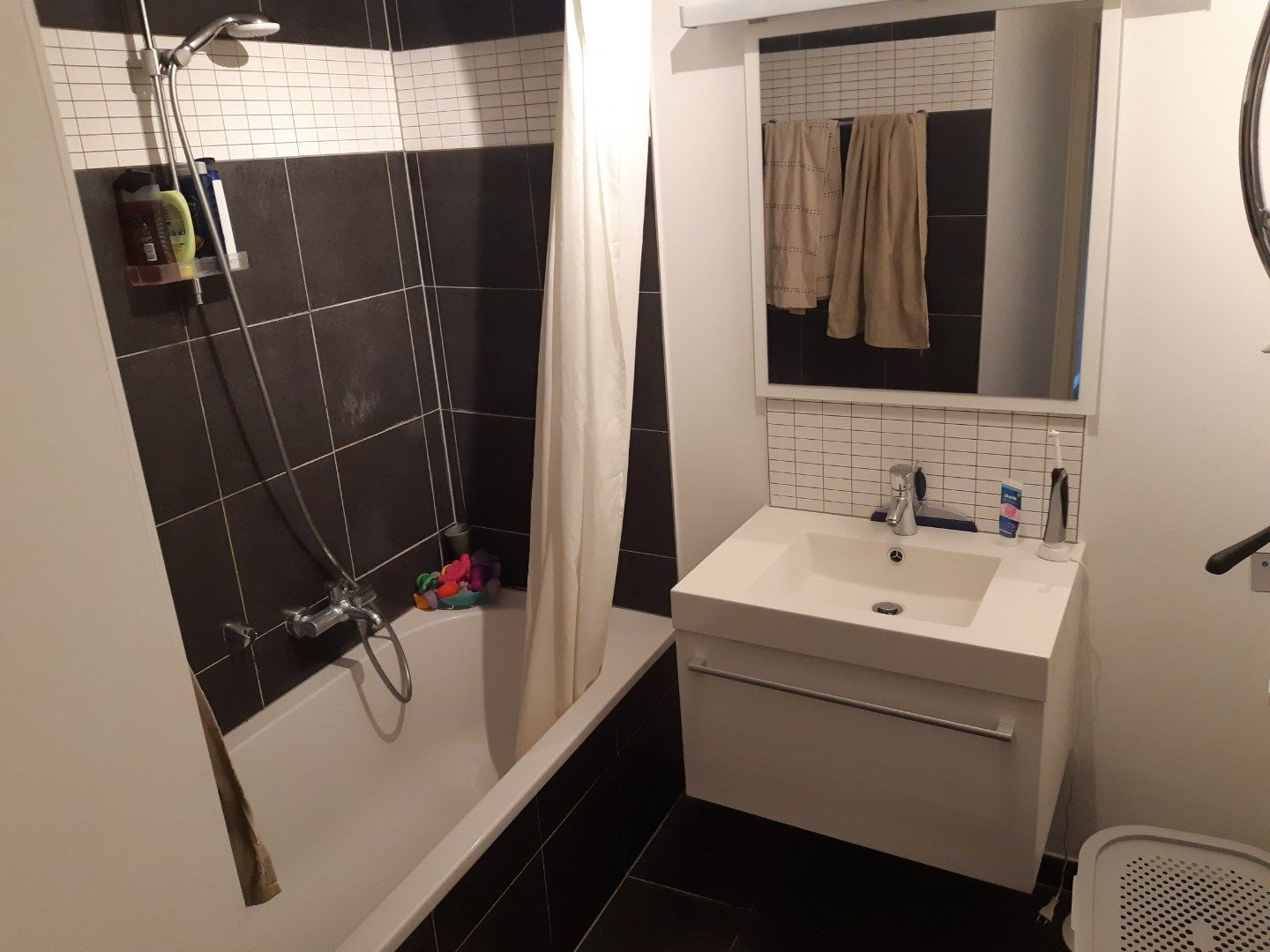 Eigentijds wonen met mega-kelder. foto 14