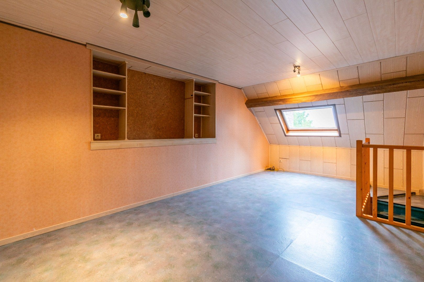 TOPLIGGING: WONING MET 3 SLAAPKAMERS + TUIN ! foto 17