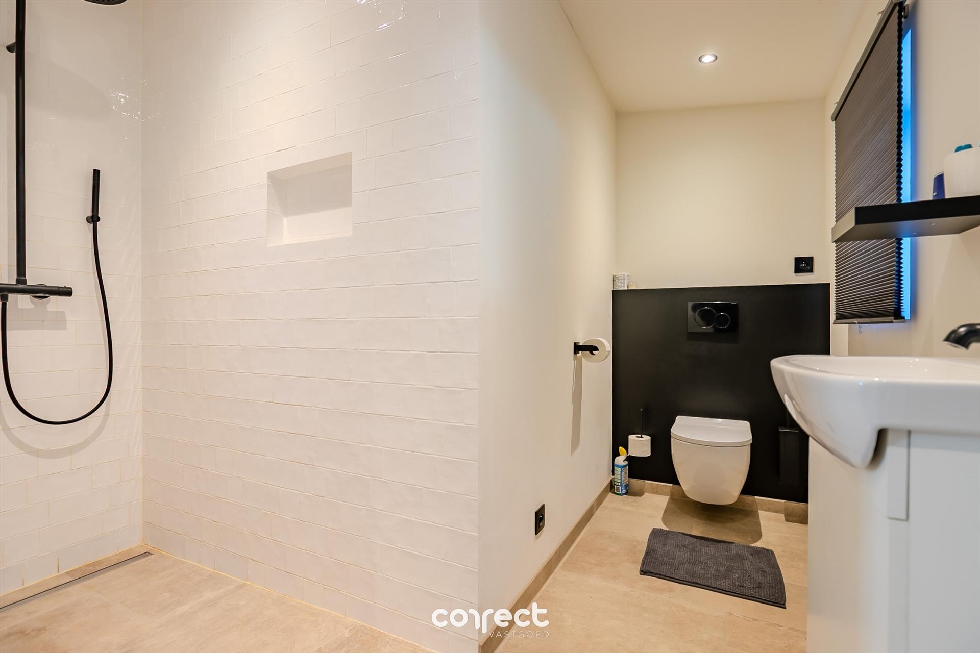 Landelijke site met ontwikkelingspotentieel op een uitzonderlijke ligging. foto 5