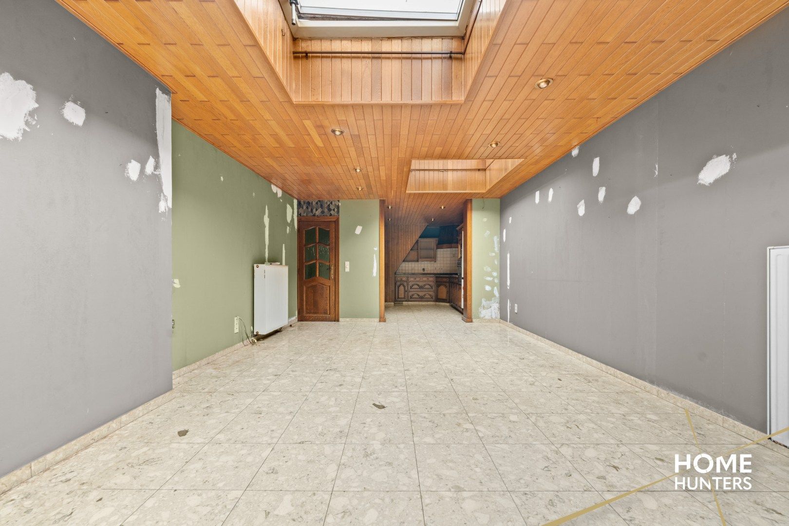 Te renoveren woning met 3 slaakamers en een zonnige tuin foto 13