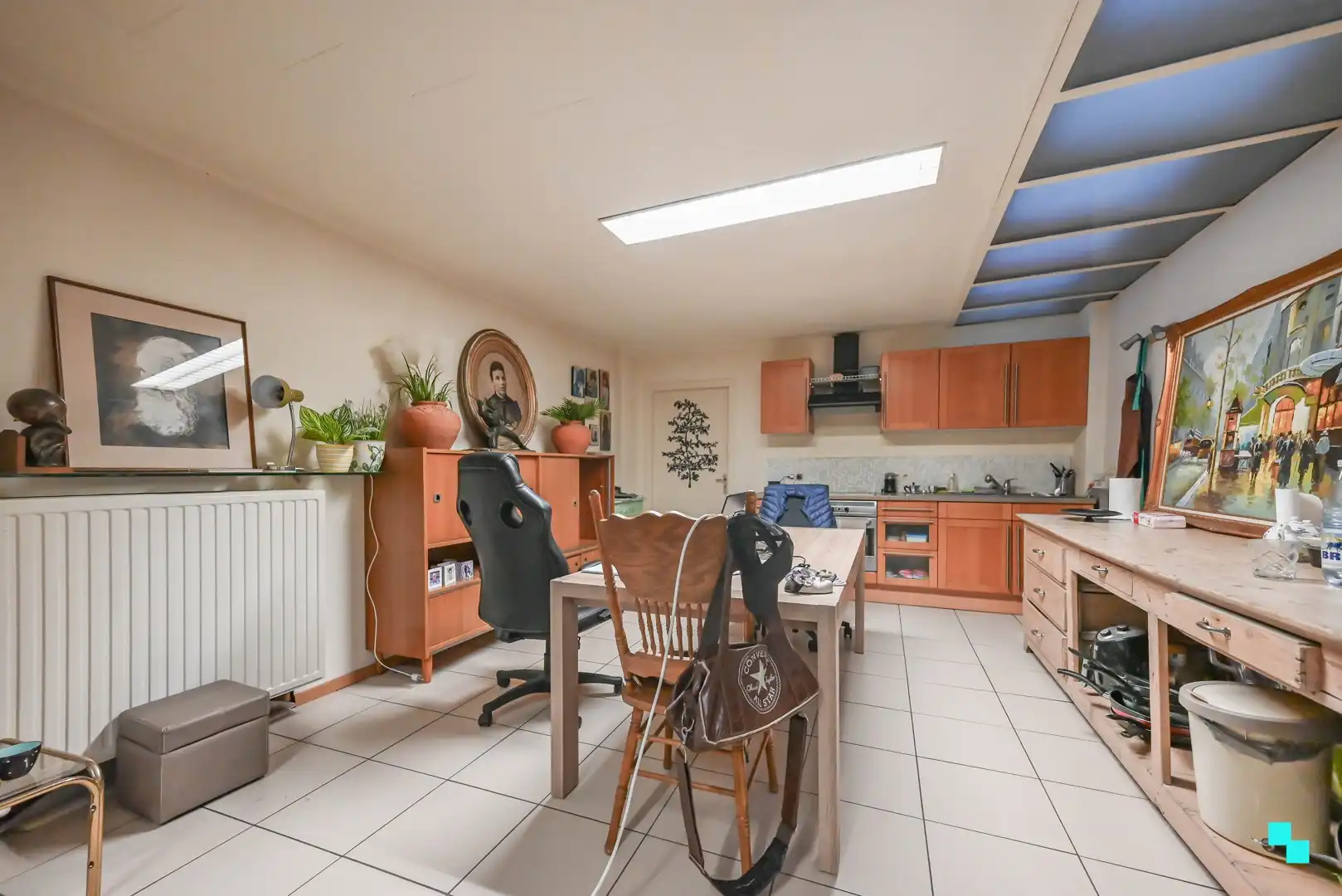 Opbrengsteigendom met winkelruimte én ruime garage in centrum Izegem foto 10