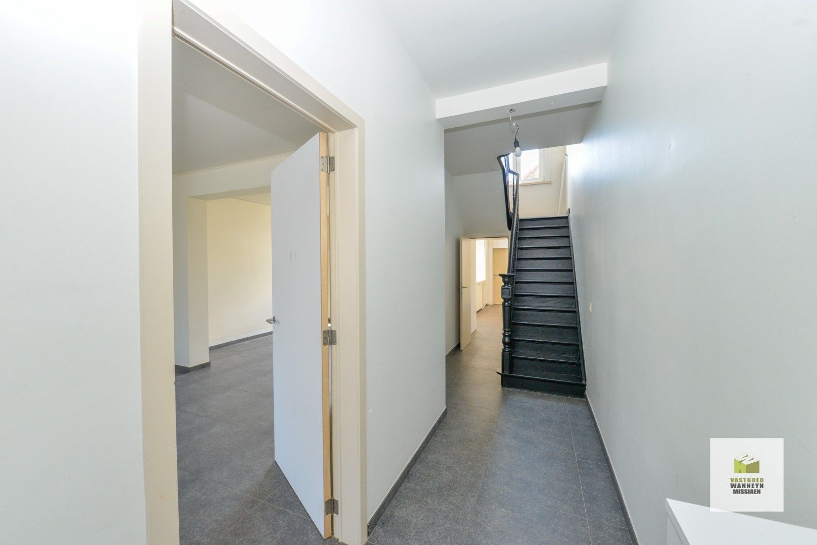Instapklare woning met 3 à 4slpk en tuin op centrale ligging  foto 2