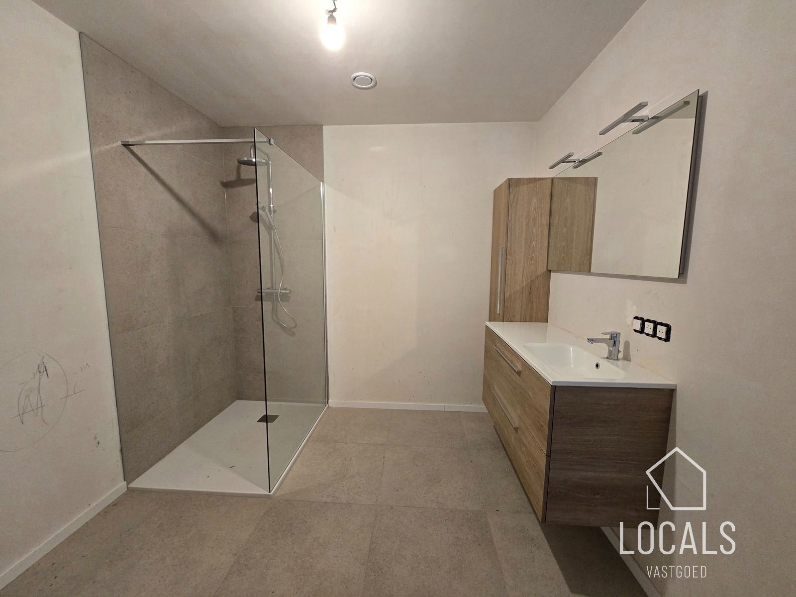 Laatste woning te koop! foto 8