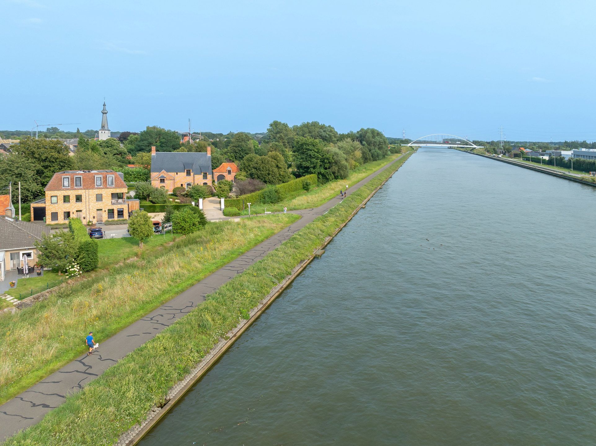 Exclusieve Pastorijwoning met Prachtig Uitzicht op 't Kanaal foto 27