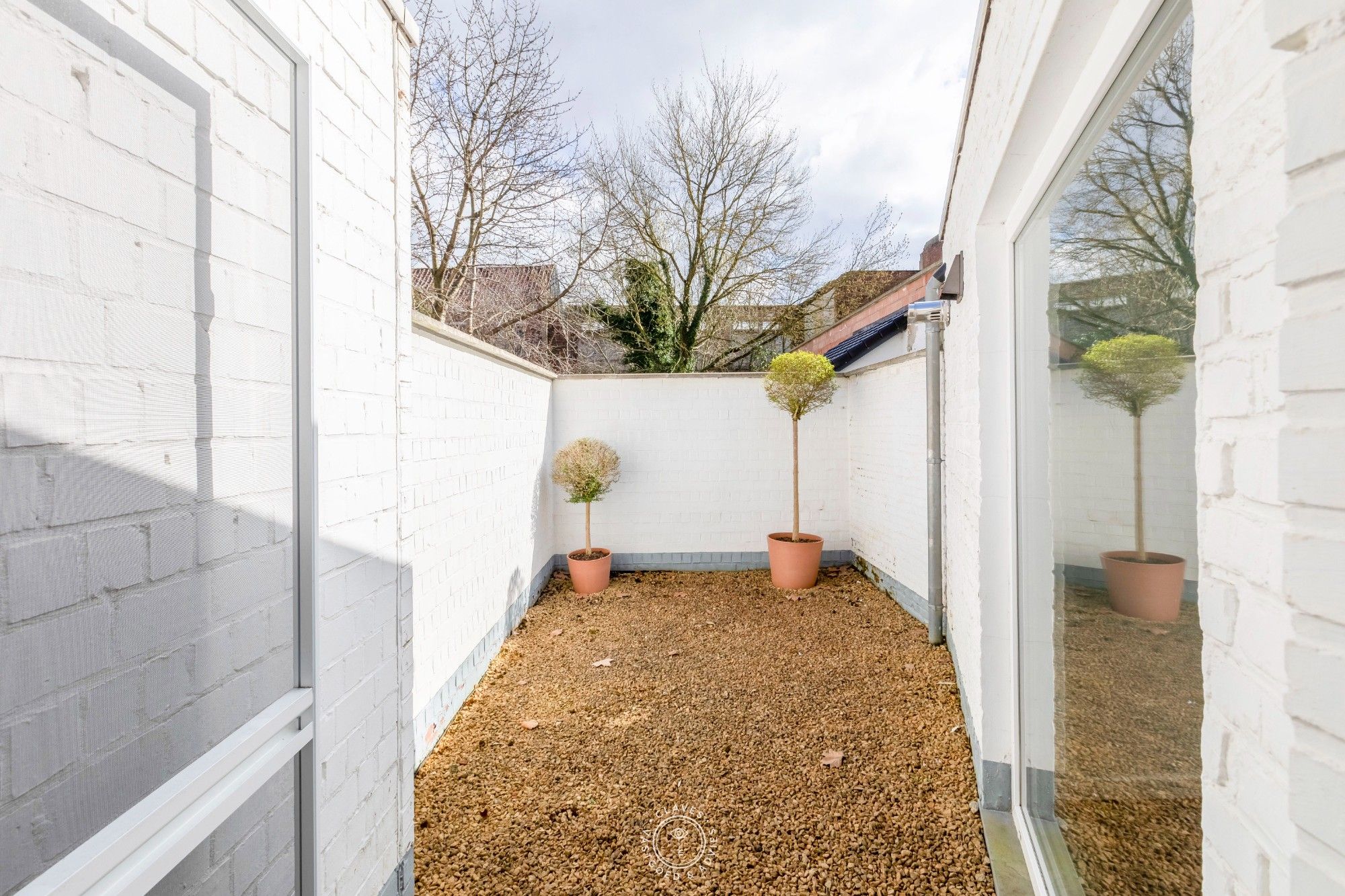 Totaal gerenoveerd handelspand met wachtruimte en buitenruimte – instapklaar kantoor of praktijk in de Stationsstraat foto 11