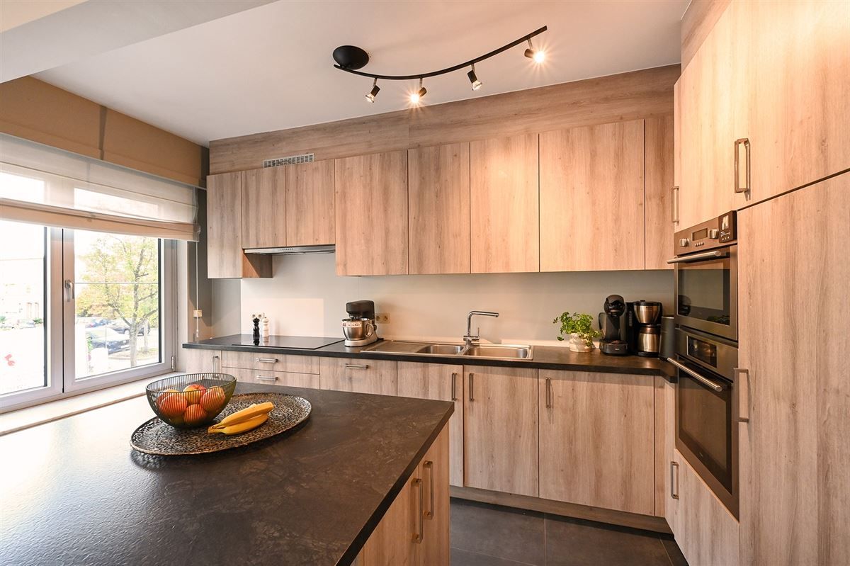 Opbrengsteigendom met twee vergunde appartementen  foto 4