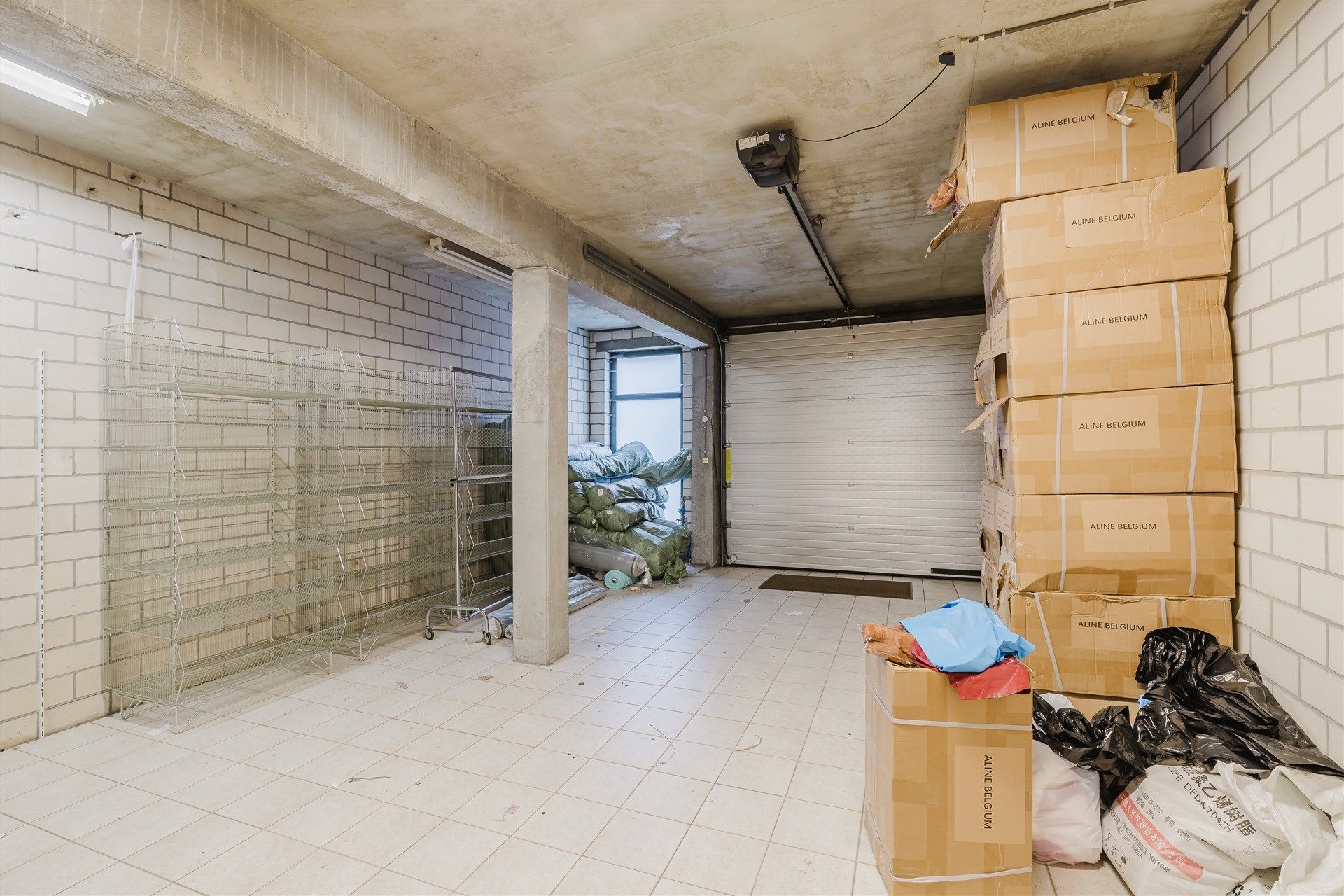 Handelswoning met magazijn te Sint-Niklaas foto 9