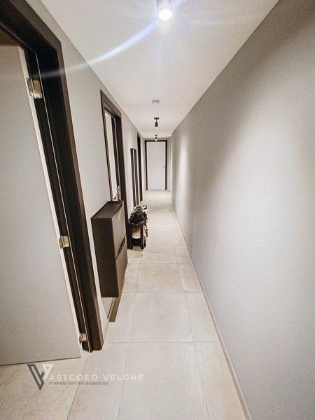 Gelijkvloers appartement met 2 slaapkamers en 2 terrassen gelegen in het centrum van Mechelen-aan-de-Maas foto 14
