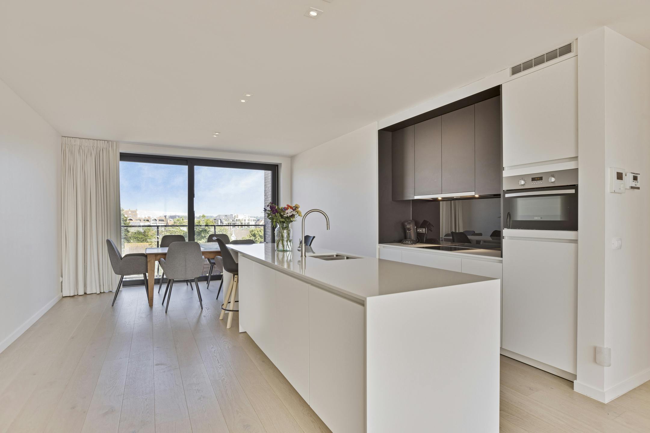 Appartement met garage te huur in Veurne. foto 7