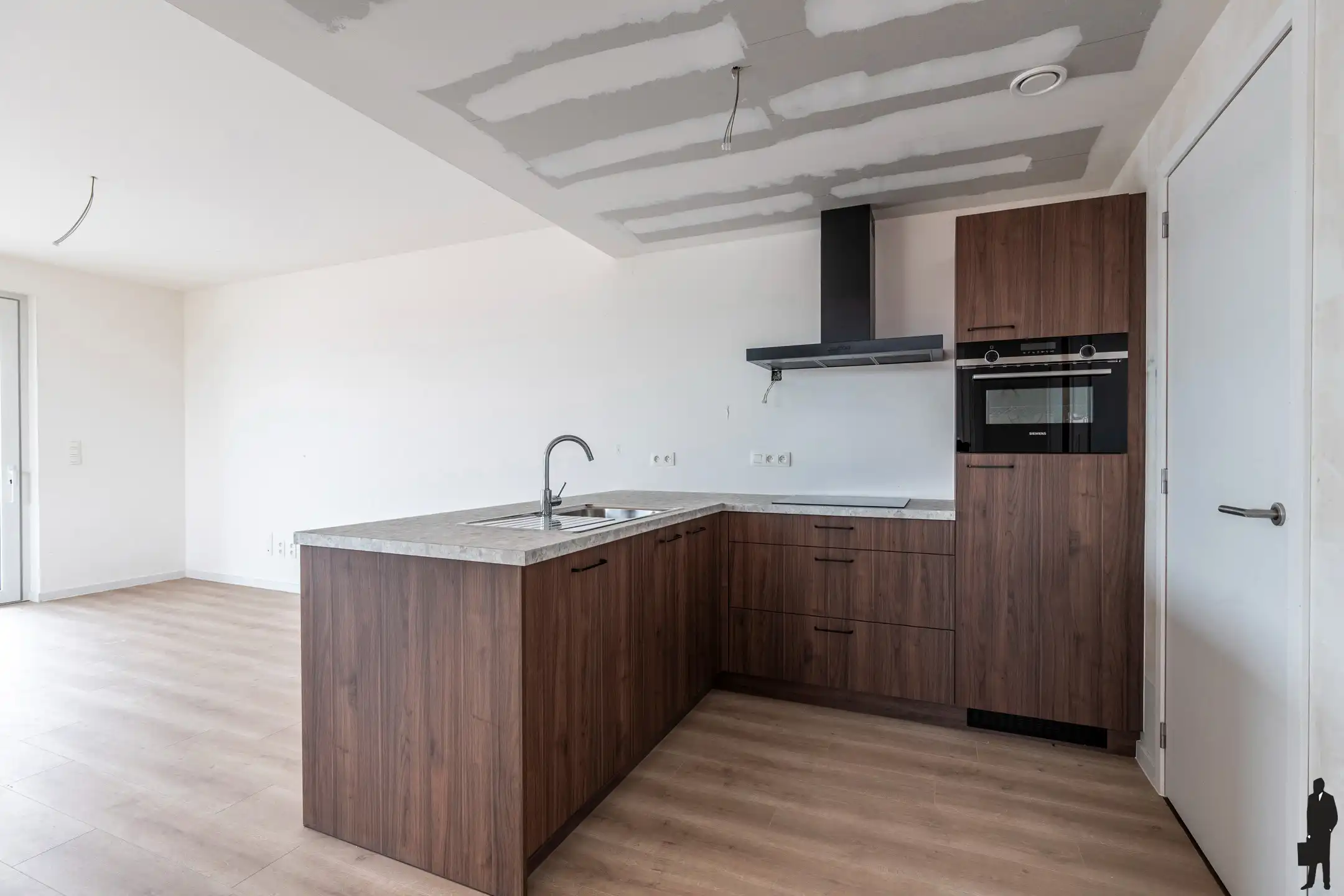 Instapklaar nieuwbouwappartement te Rijkevorsel foto {{pictureIndex}}
