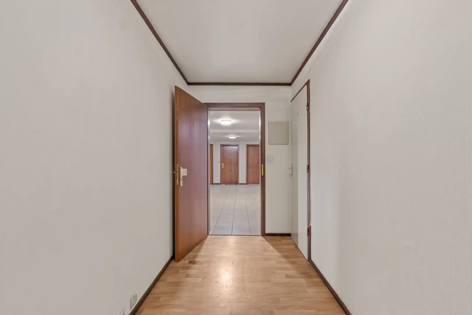 Gelijkvloers 2 slaapkamer-appartement op een topligging in Merelbeke foto 17