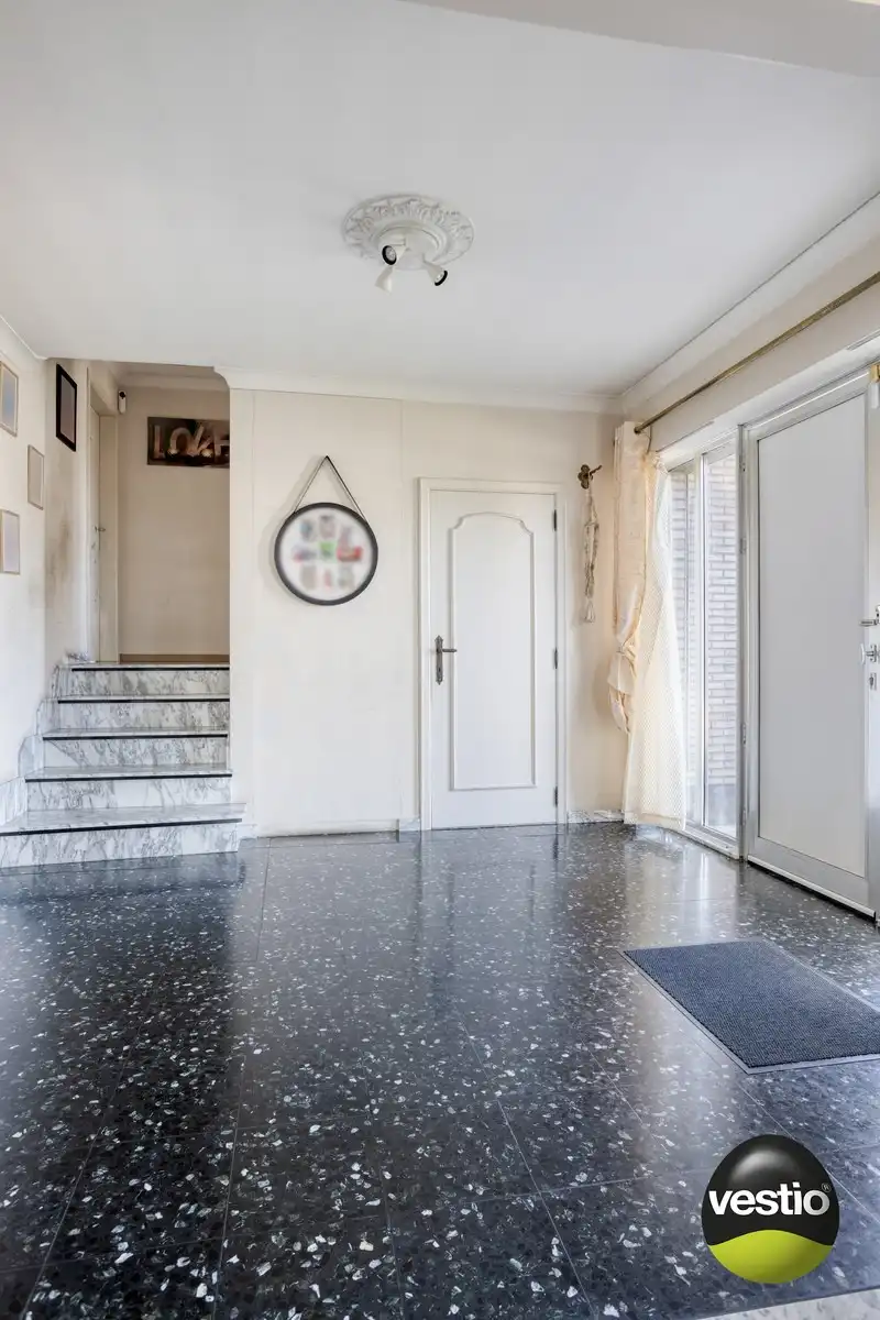 RUIME OPEN BEBOUWING (OB) MET 3 SLAAPKAMERS, GARAGE EN KELDER OP HOEKPERCEEEL VAN 6A67CA. foto 13